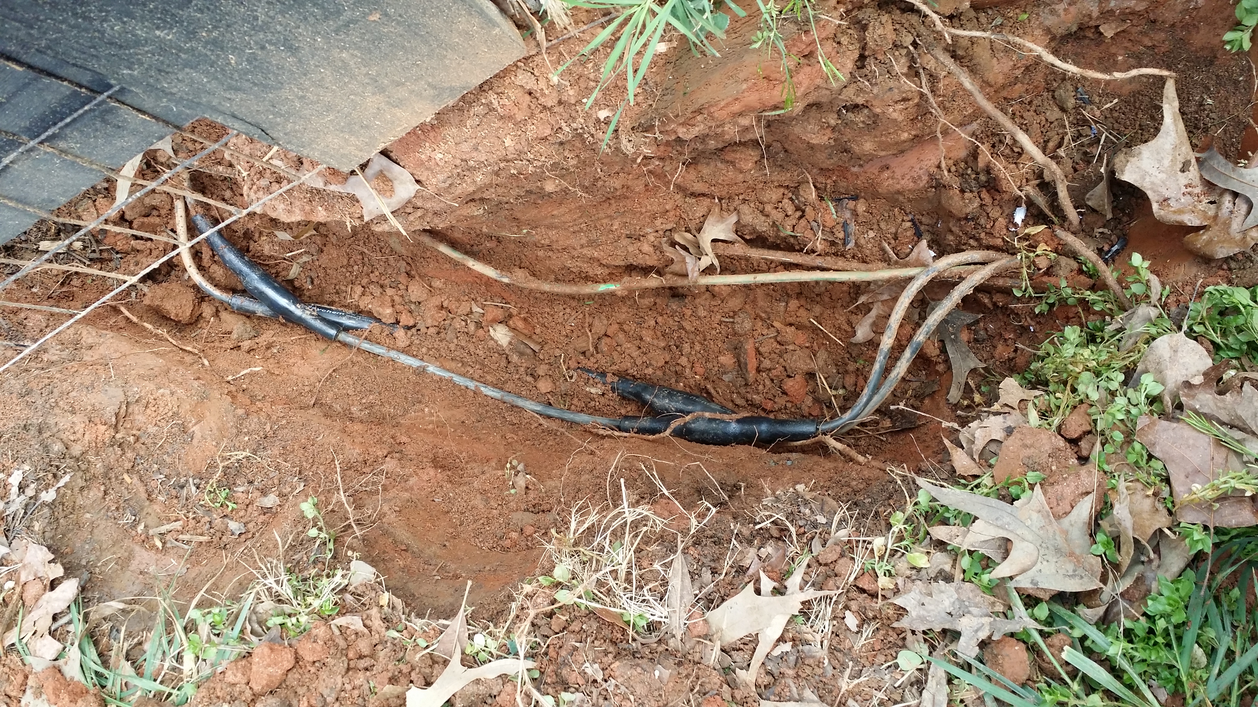 Aardvark Electric, Inc. ensures your electrical safety even in the most challenging outdoor environments.