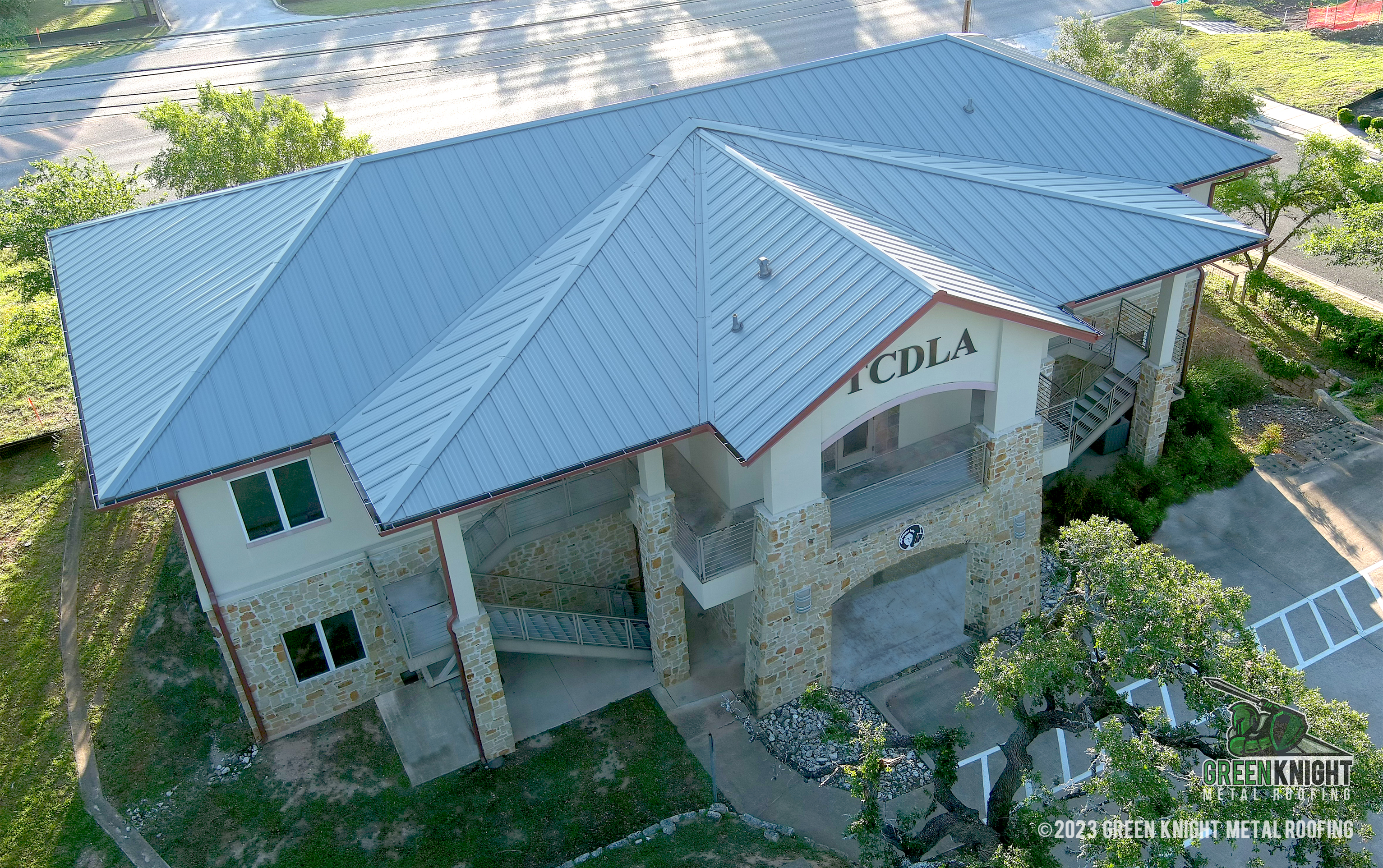 Experience unparalleled quality with Green Knight® Metal Roofing, where our expertly installed metal systems blend durability with design excellence.