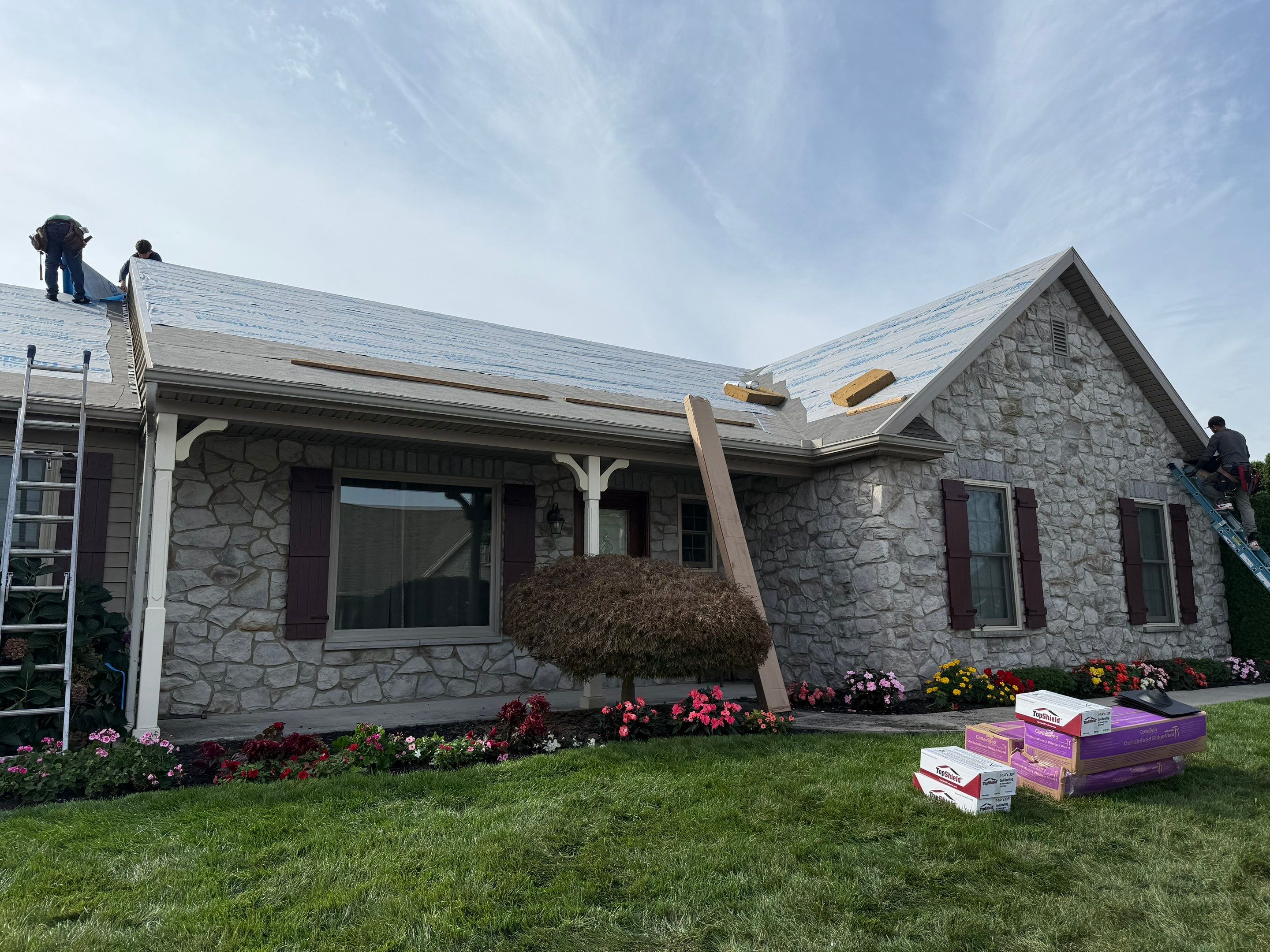 Visible craftsmanship and attention to detail during a roof replacement highlight Mosaic Roofing & Exteriors commitment to lasting results and homeowner trust.
