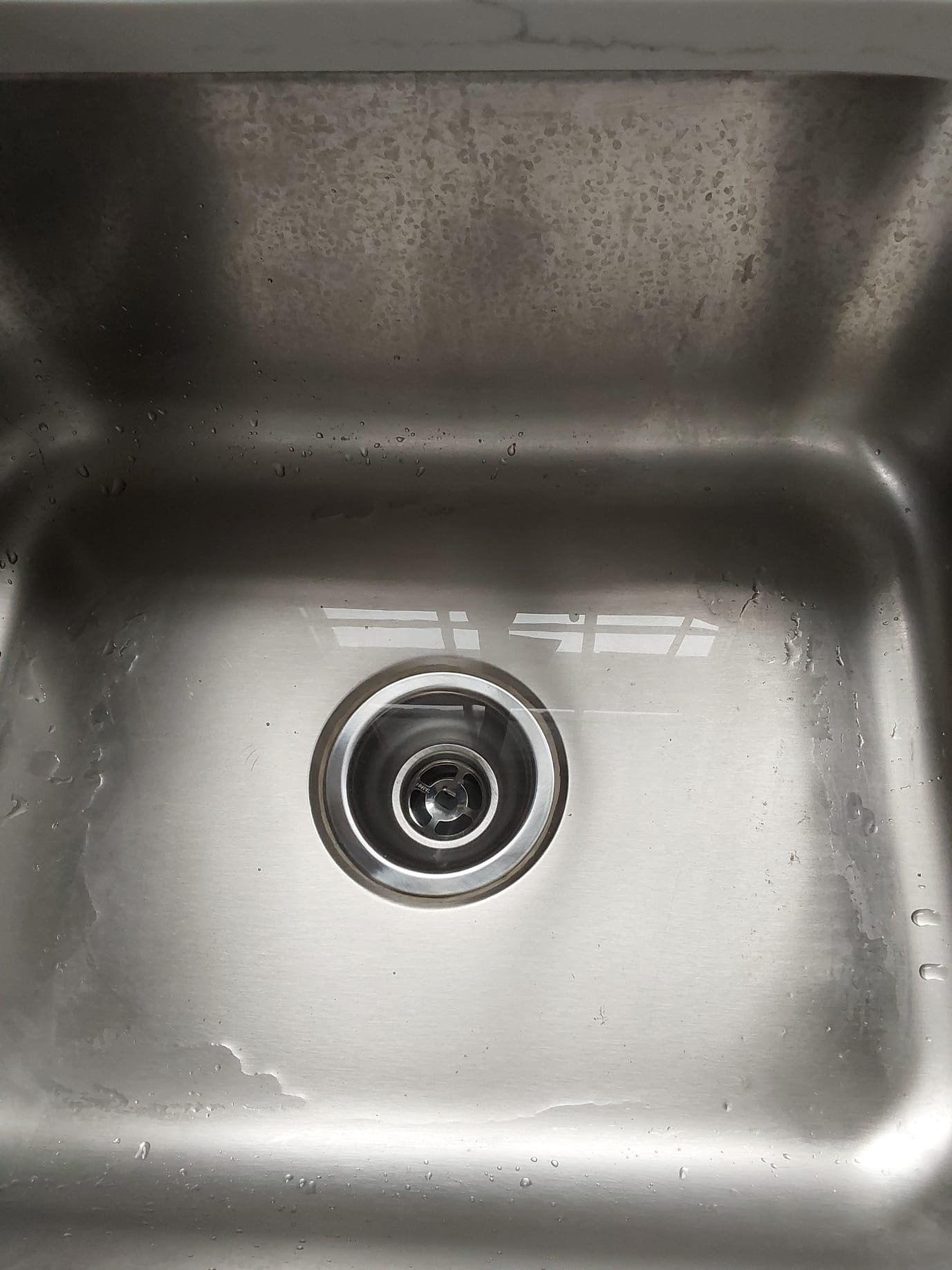 Ensure your kitchen flows smoothly with expert plumbing services from [Business Name].