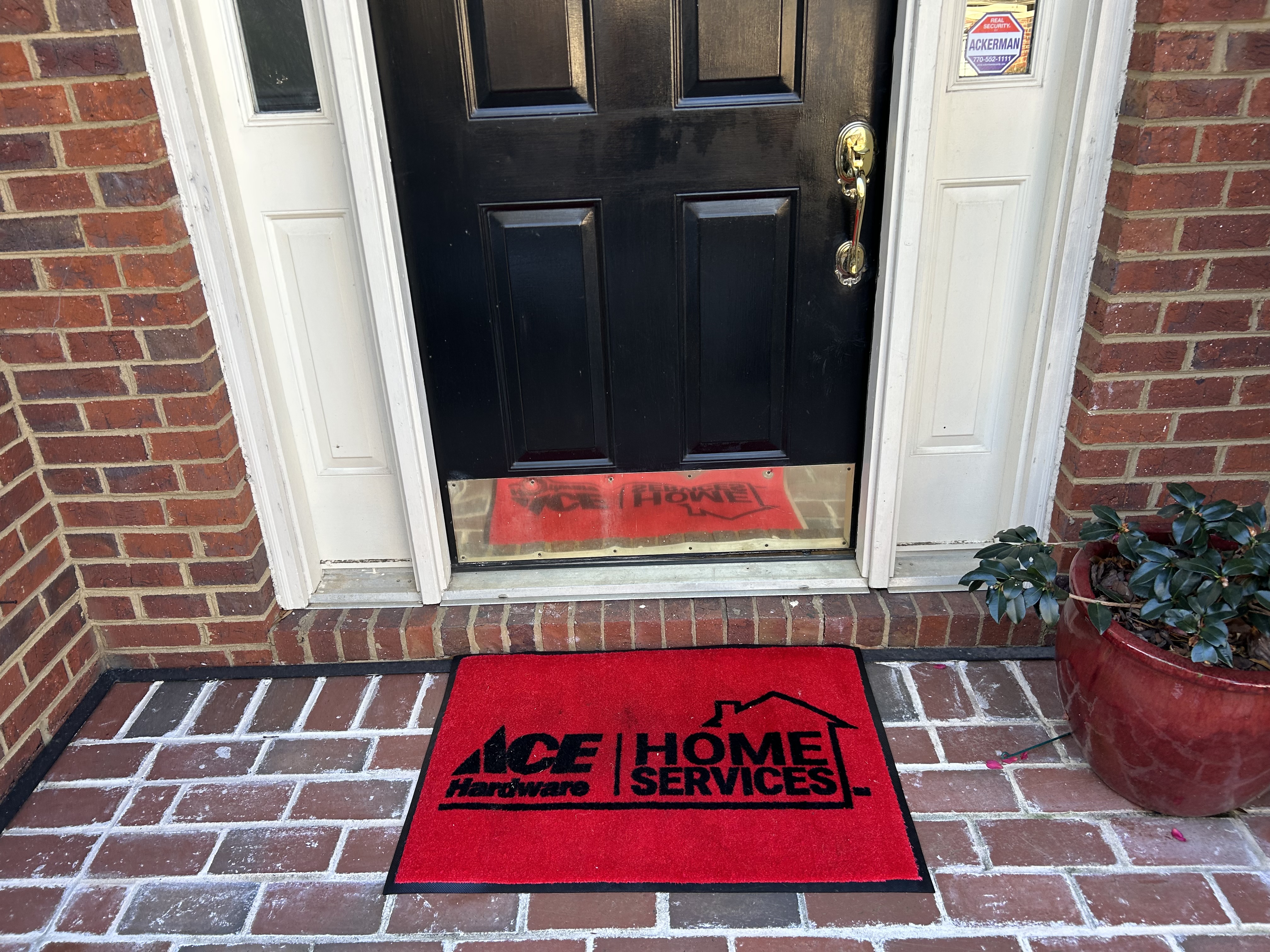 At Moncrief Heating & Air Conditioning, we ensure your home feels welcoming right from the doorstep. Discover comfort and quality with us.