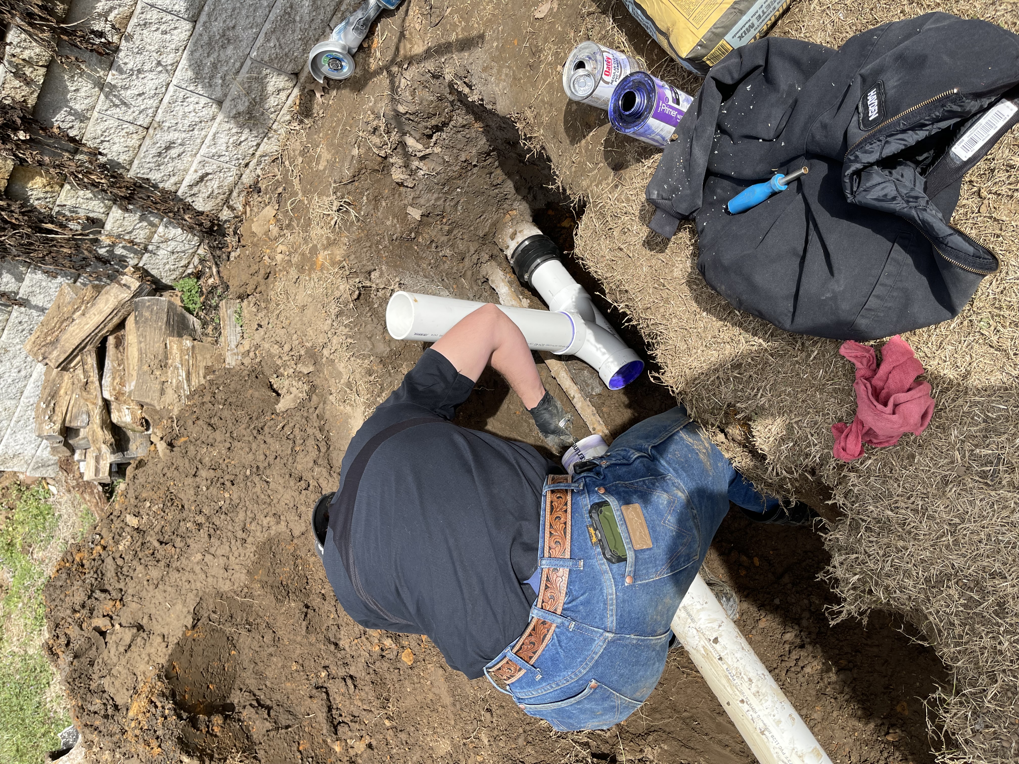 Spot On Plumbing of Tulsa ensures quality and professionalism in every job, tackling even the toughest outdoor plumbing challenges.