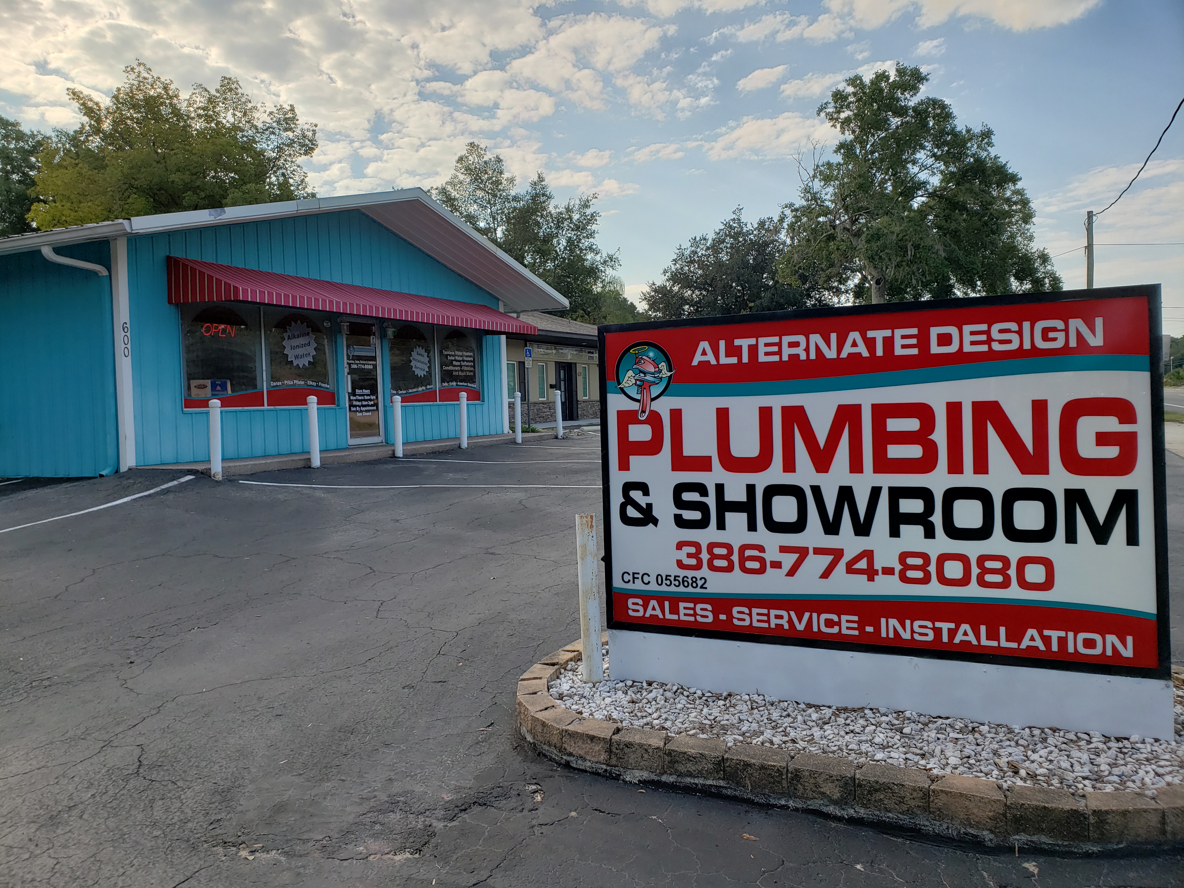 Experience top-notch service at Alternate Design Plumbing & Showroom, where quality meets convenience in plumbing solutions.