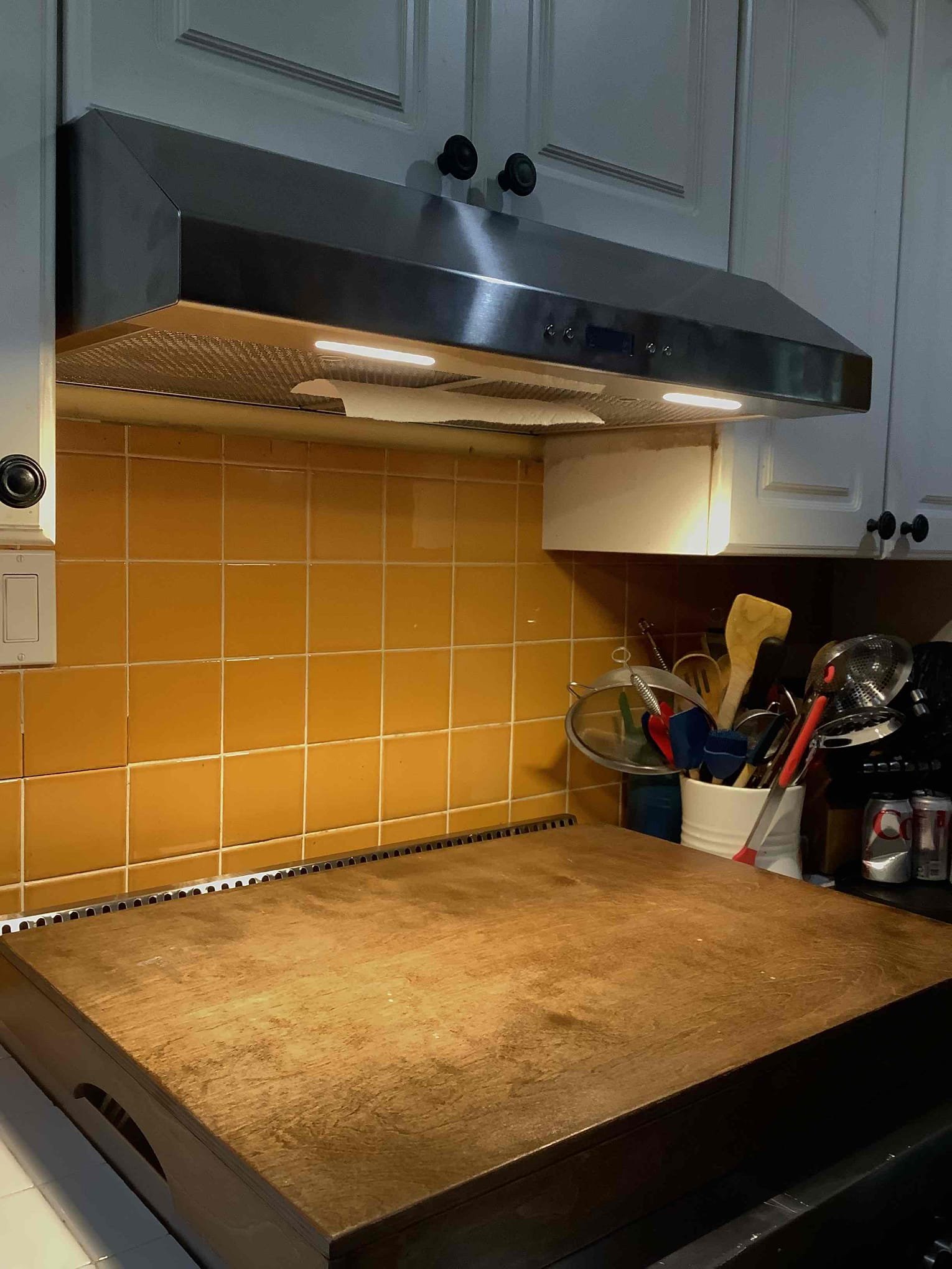 Powell Electric installed this bright, reliable under-cabinet range hood to improve kitchen lighting and ventilation with clean, dependable workmanship.