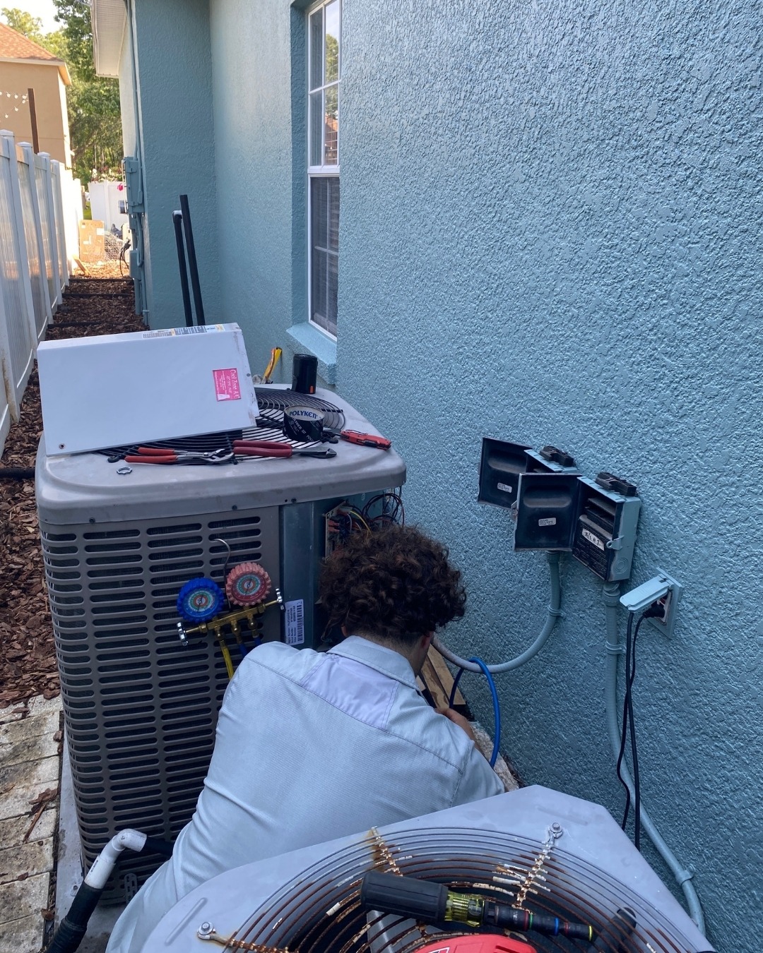 Experience top-notch HVAC maintenance with Belle Air, where quality meets professionalism right at your doorstep.