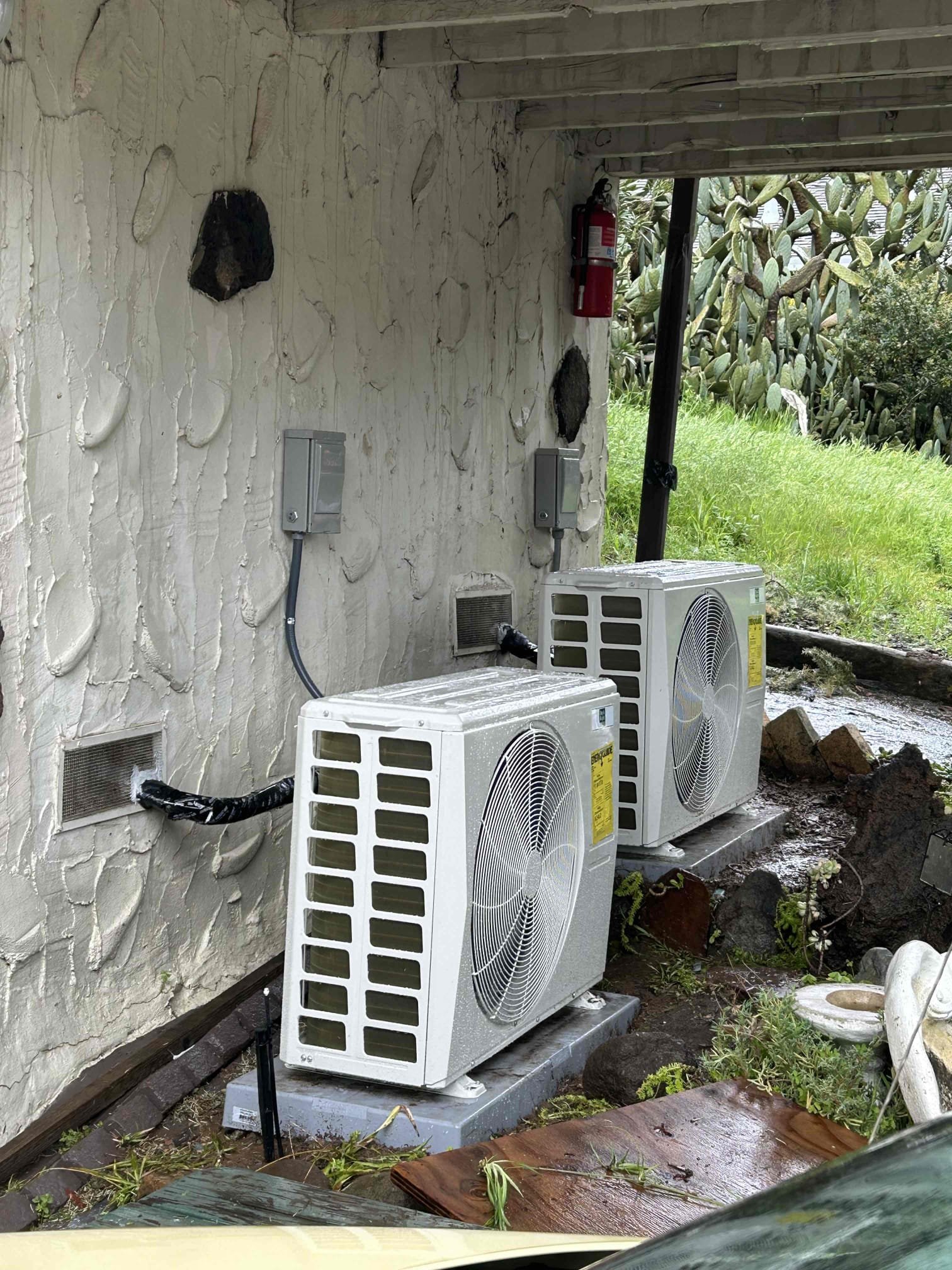 Trust Peter Levi Plumbing, Heating, Cooling, and Drains for expert HVAC installation ensuring quality and professionalism every step of the way.