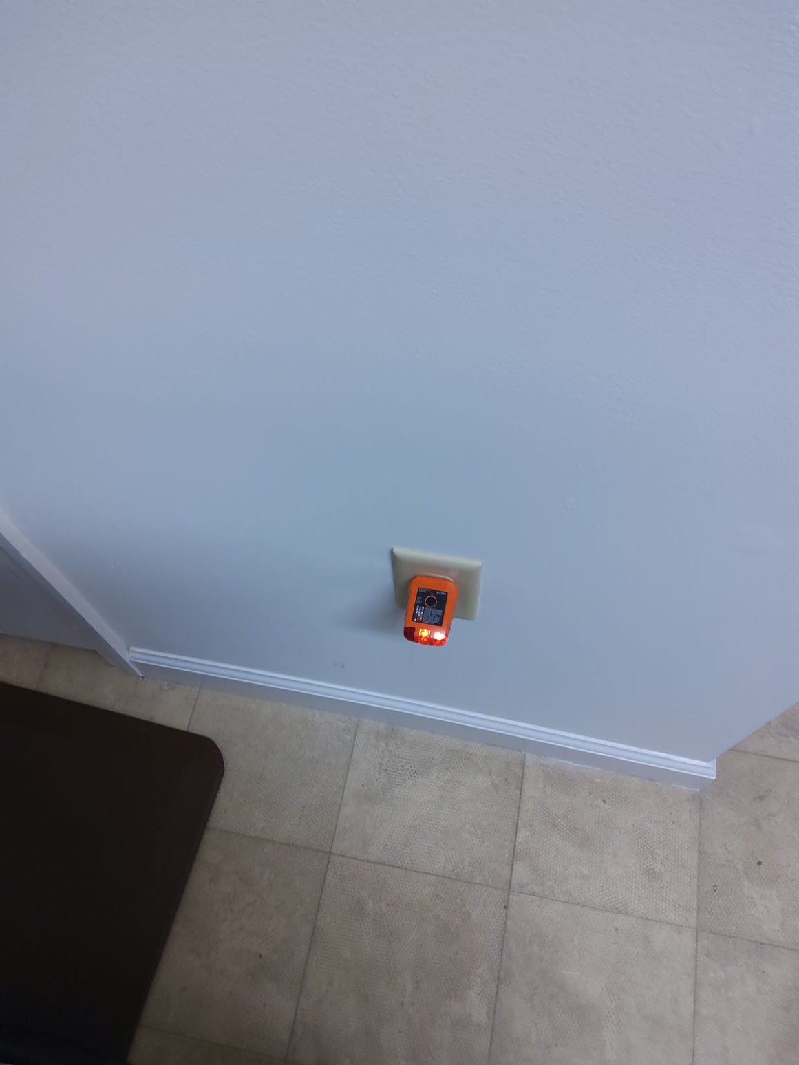 Choose Service Professionals for your electrical needs, where safety and precision are our top priorities.