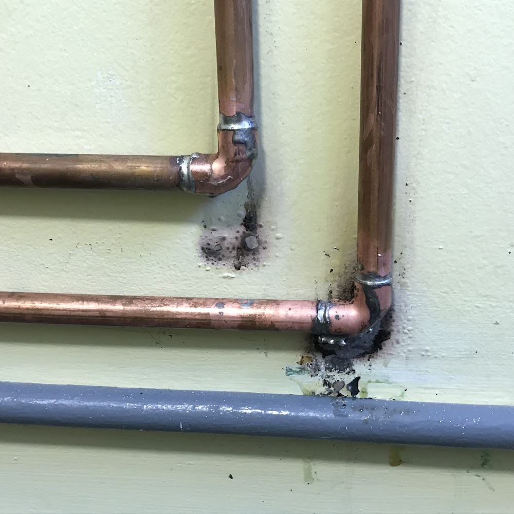 Ensure your plumbing systems are in top condition with Flatley's Plumbing Express – tackling corrosion and leaks head-on!