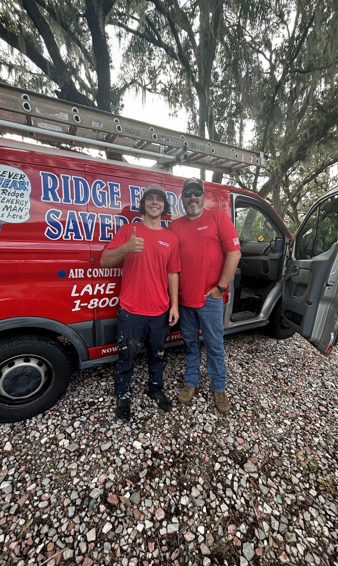Ridge Energy Savers Inc. Heating & Air Conditioning demonstrates its commitment to exceptional service with a team that is both professional and approachable.