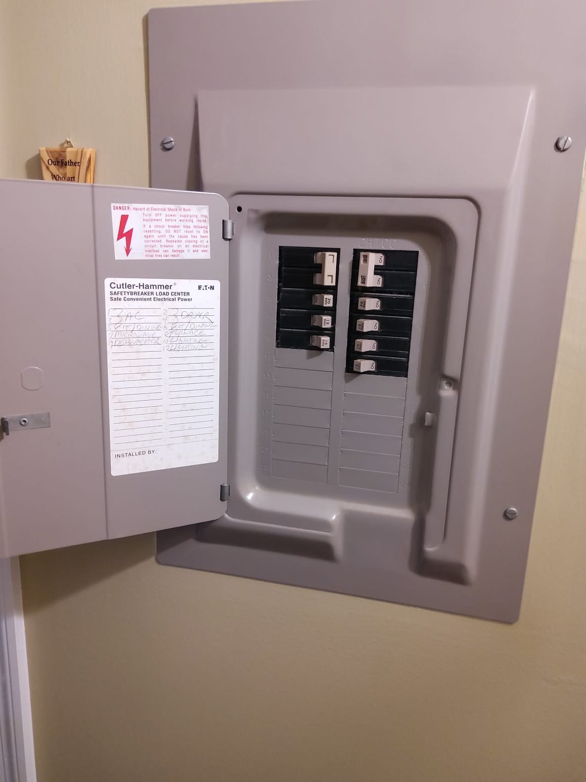 Trust Service Professionals for meticulously managed electrical solutions, ensuring your home's safety and efficiency.