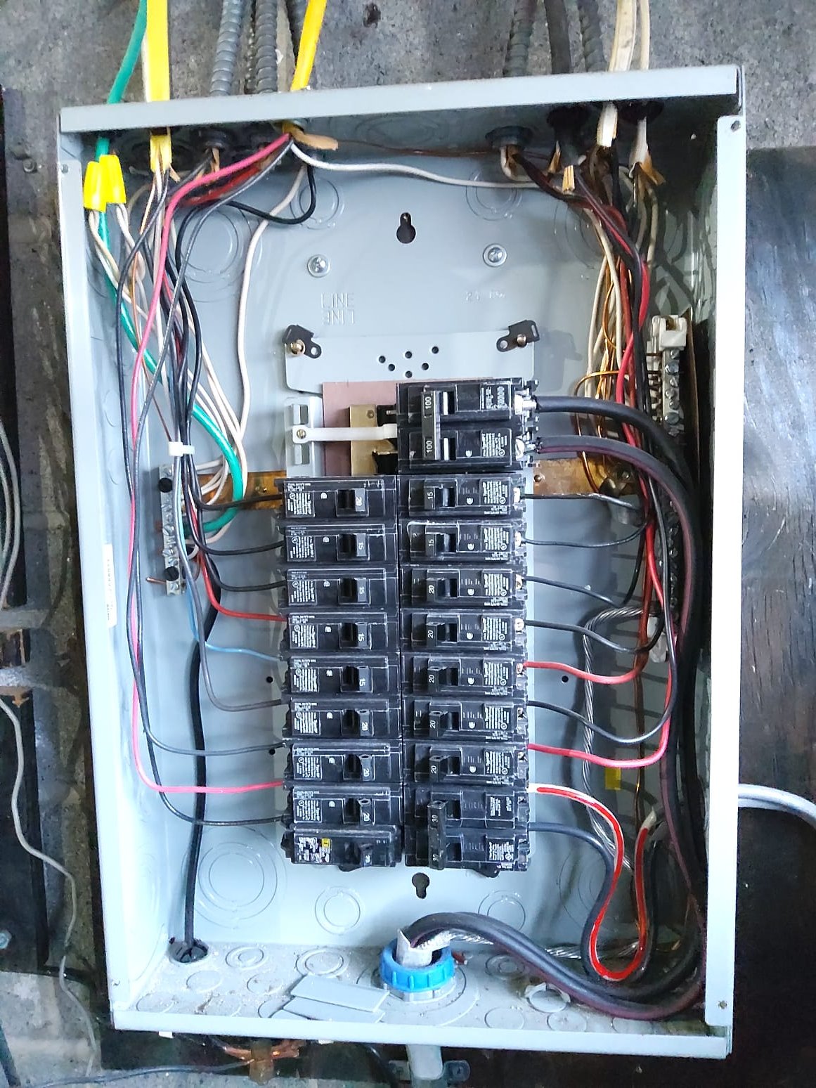 Trust Service Professionals for expertly maintaining your electrical panels, ensuring safety and reliability in every home.