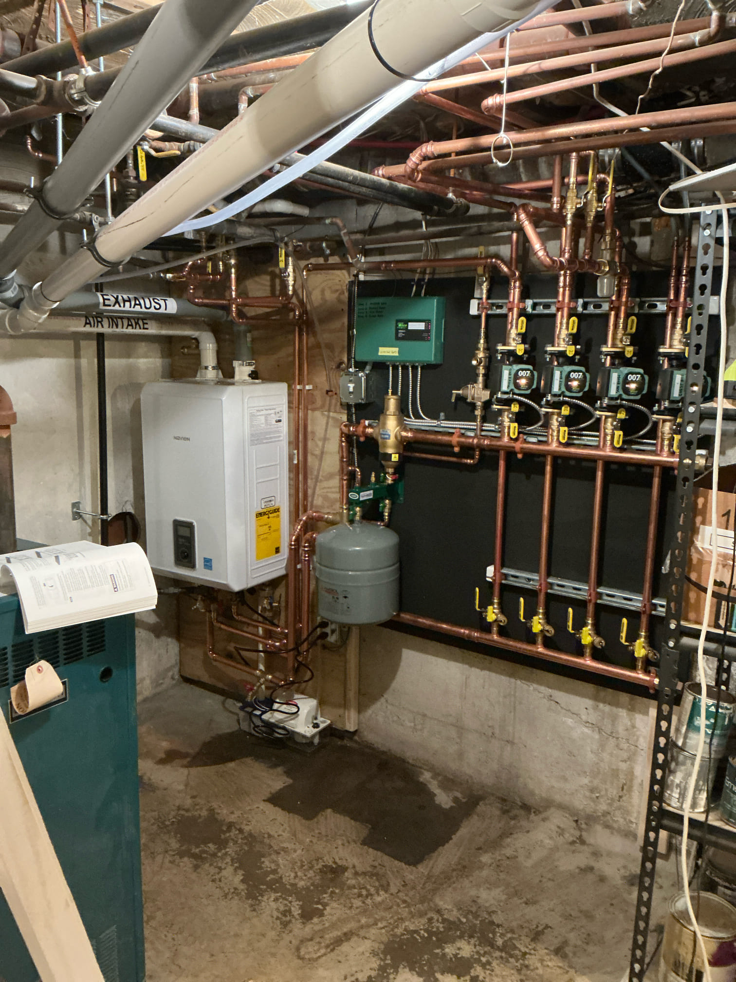 Discover unparalleled expertise with Akian Plumbing, Heating, Cooling & Electric, where advanced heating systems meet meticulous craftsmanship.