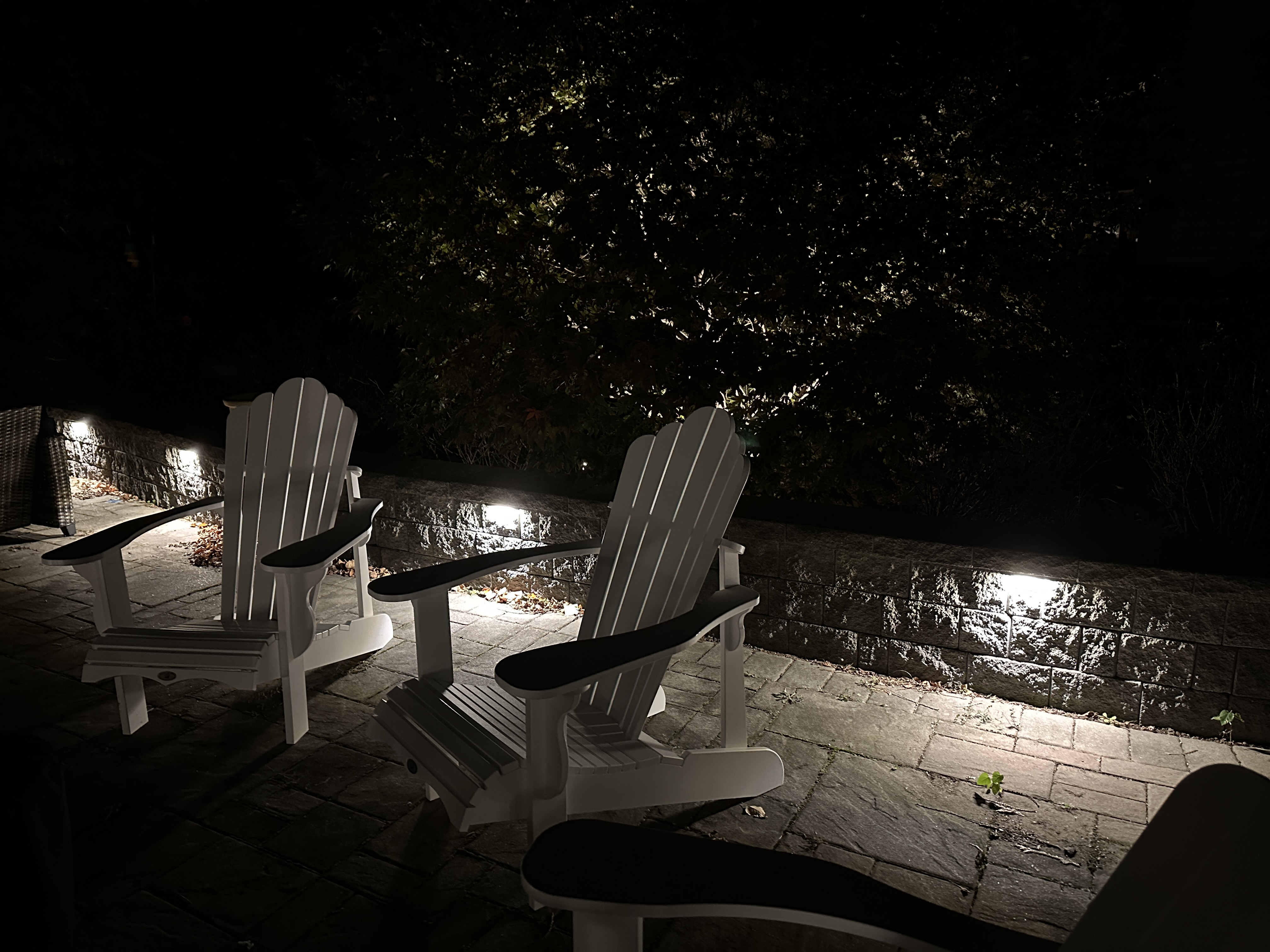 Boulden Brothers transforms your outdoor spaces with elegant lighting, enhancing both beauty and safety.