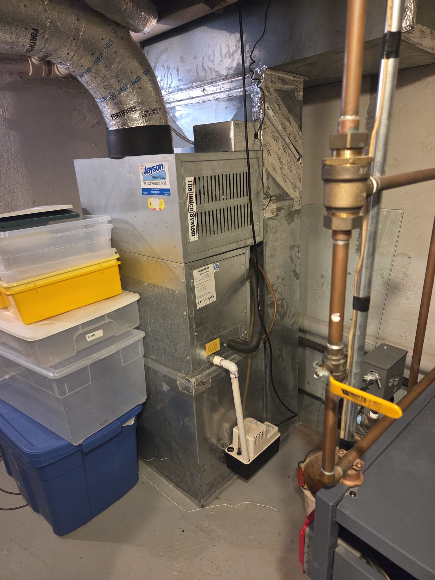 Professional HVAC solutions by your reliable experts, ensuring your comfort all year round. Trust Jayson for top-notch quality!
