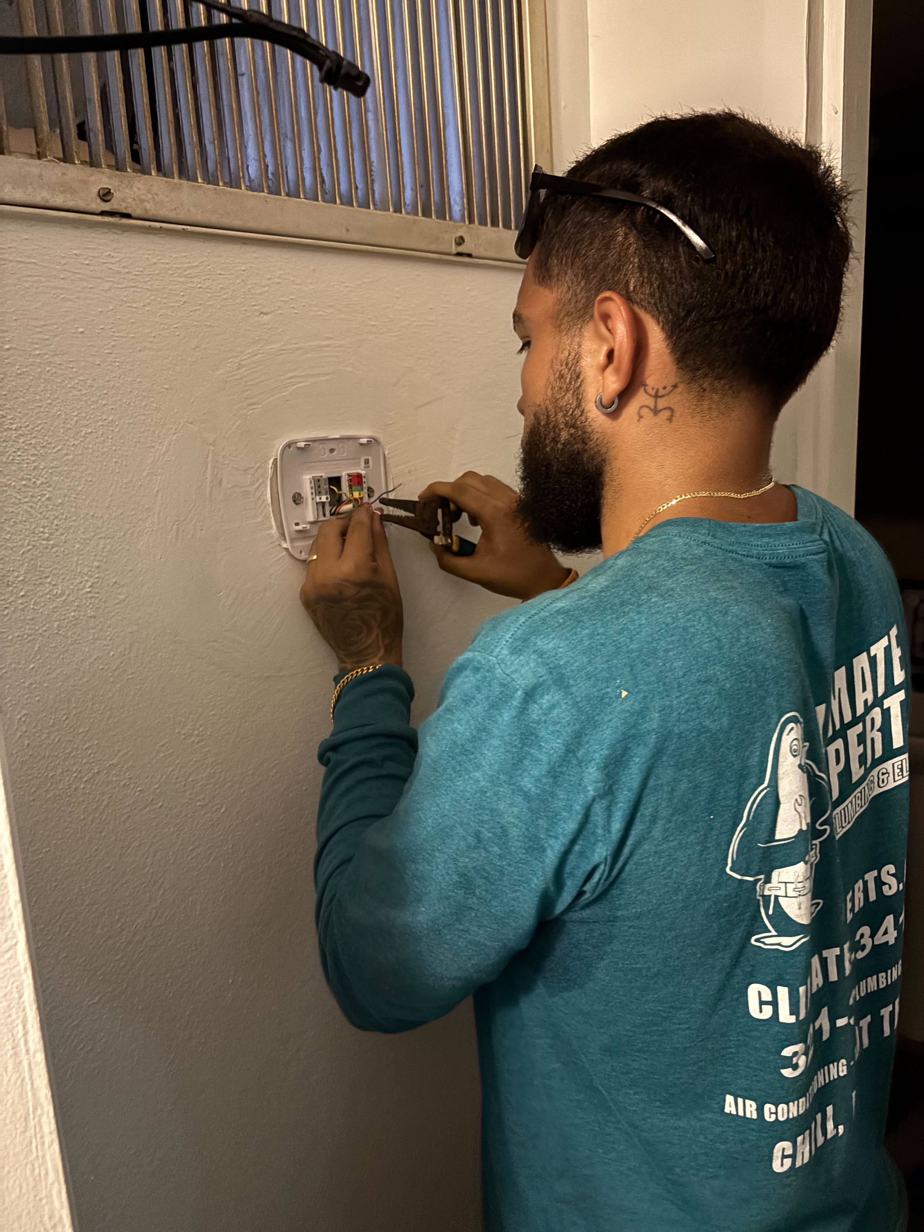 Experience top-notch services with Climate Experts Inc, ensuring comfort and efficiency for your home or business.