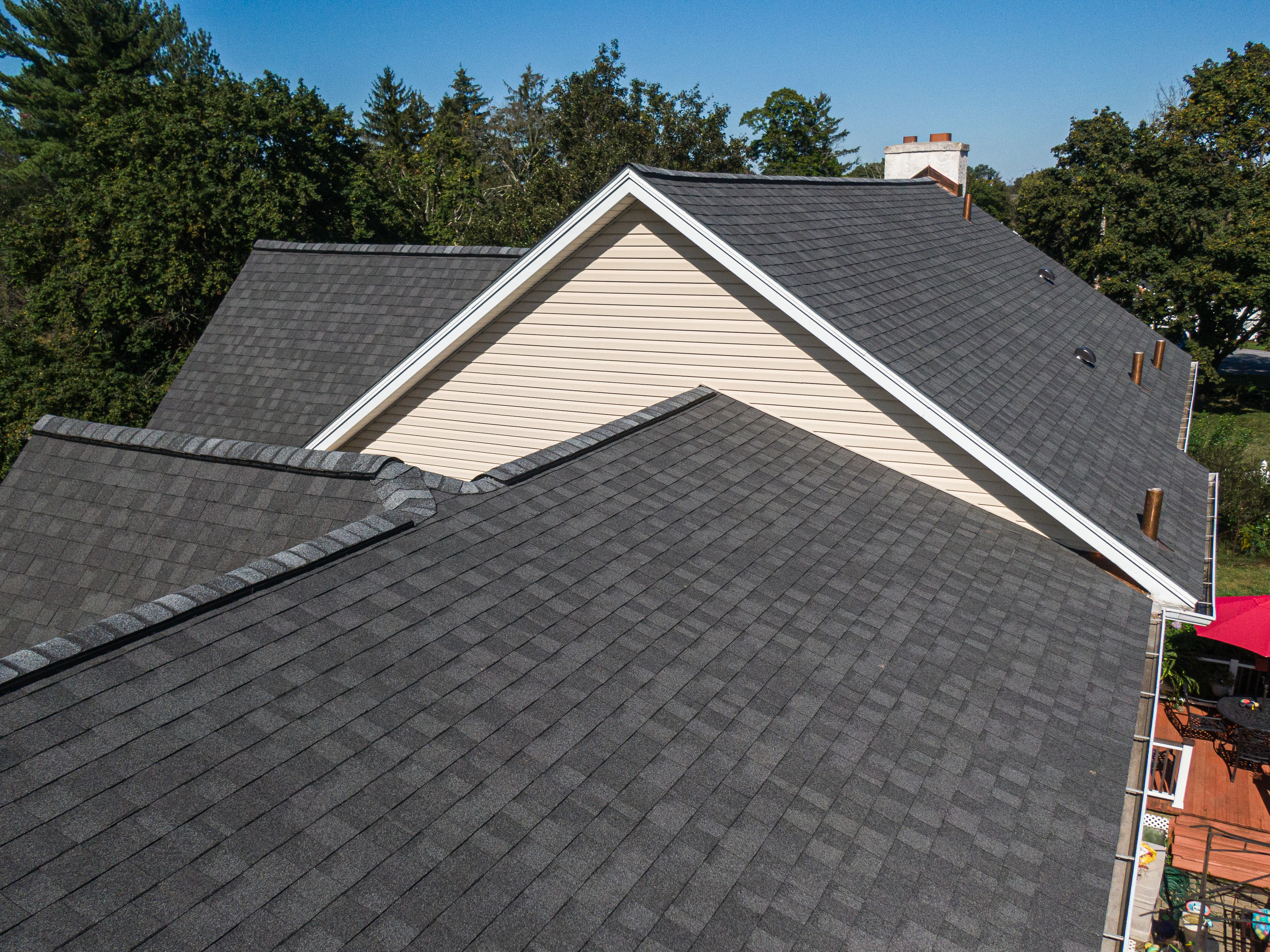 Ensure the safety and durability of your home with expert roofing solutions from Mast Roofing & Construction.