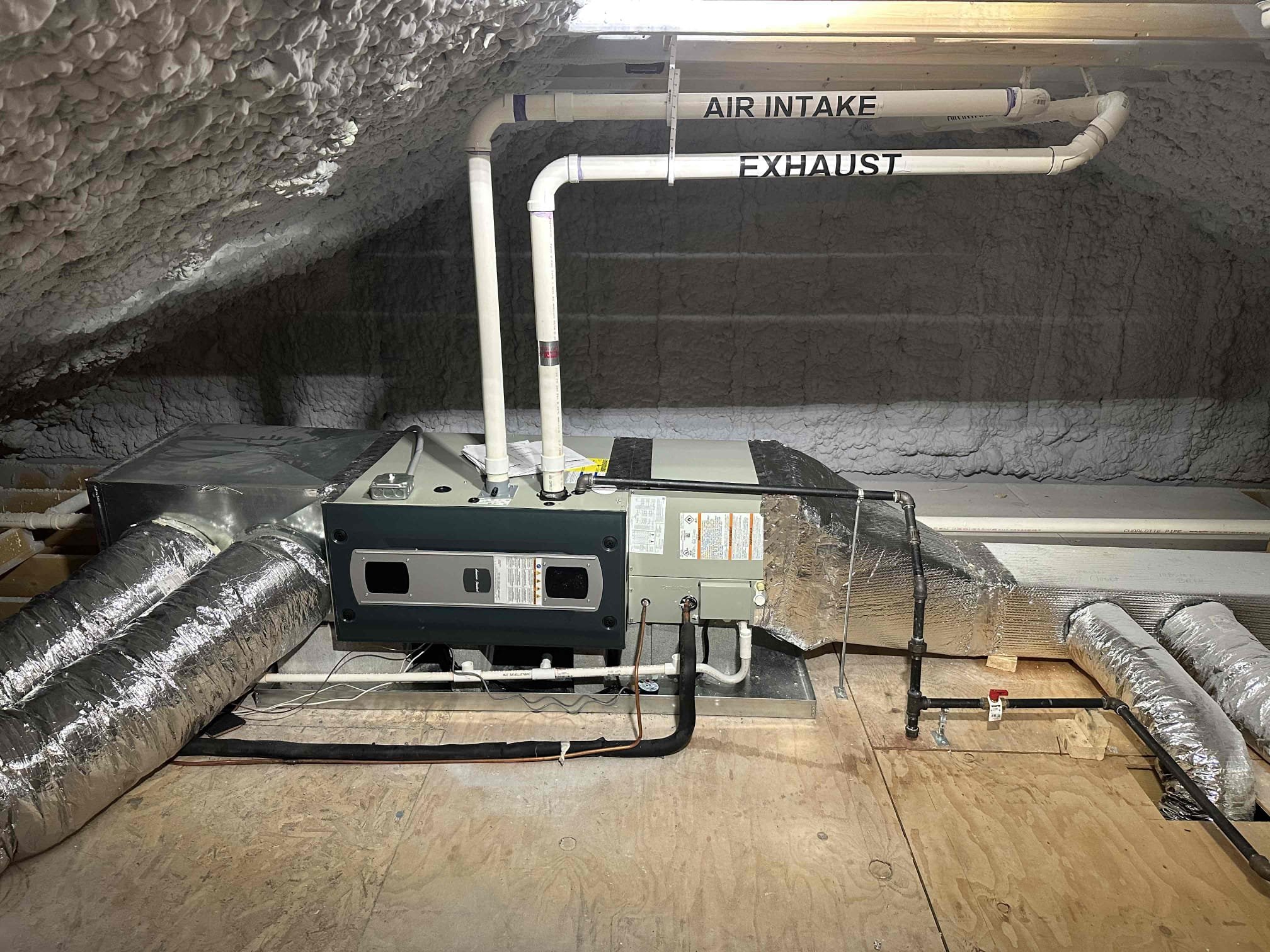 Trust Akian Plumbing, Heating, Cooling & Electric for precise, energy-focused HVAC installs that prioritize safety, accessibility and lasting performance.