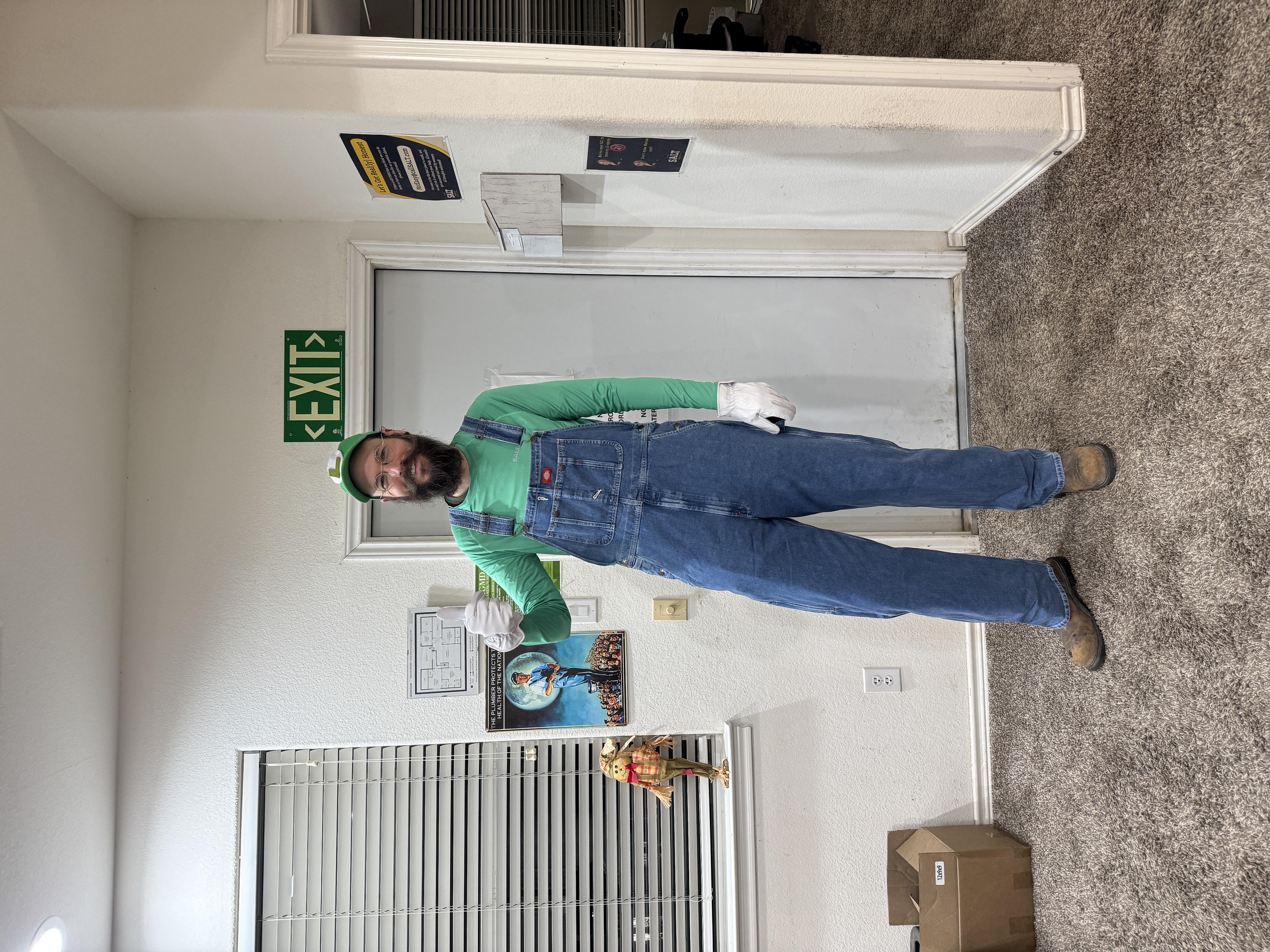 SALT Plumbing Air & Electric: Your Friendly Neighborhood Technicians, Always Ready to Help!