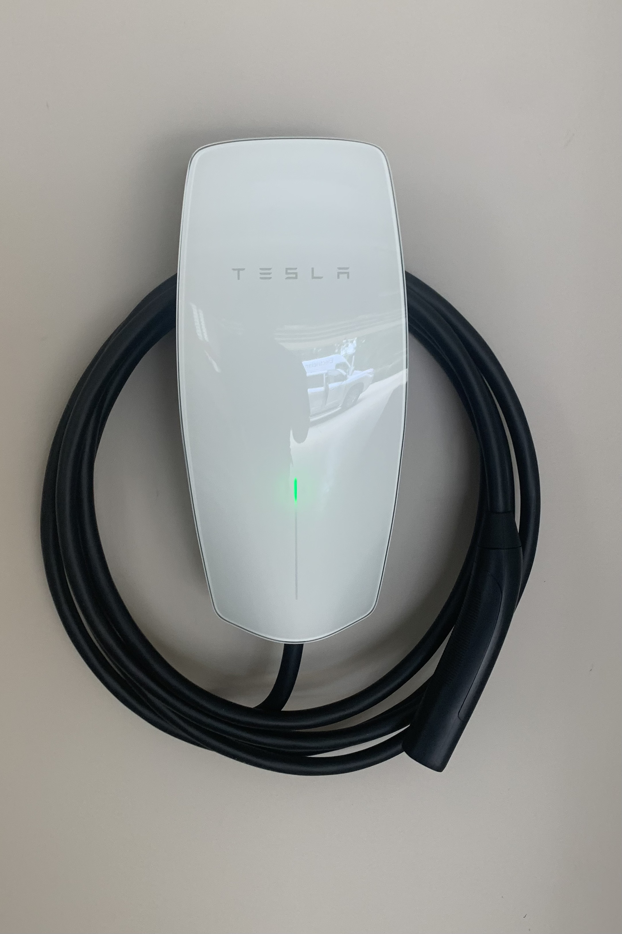 Kalahari Electrical Services delivers clean, professional EV charger installations, ensuring reliable charging and a tidy finished appearance.