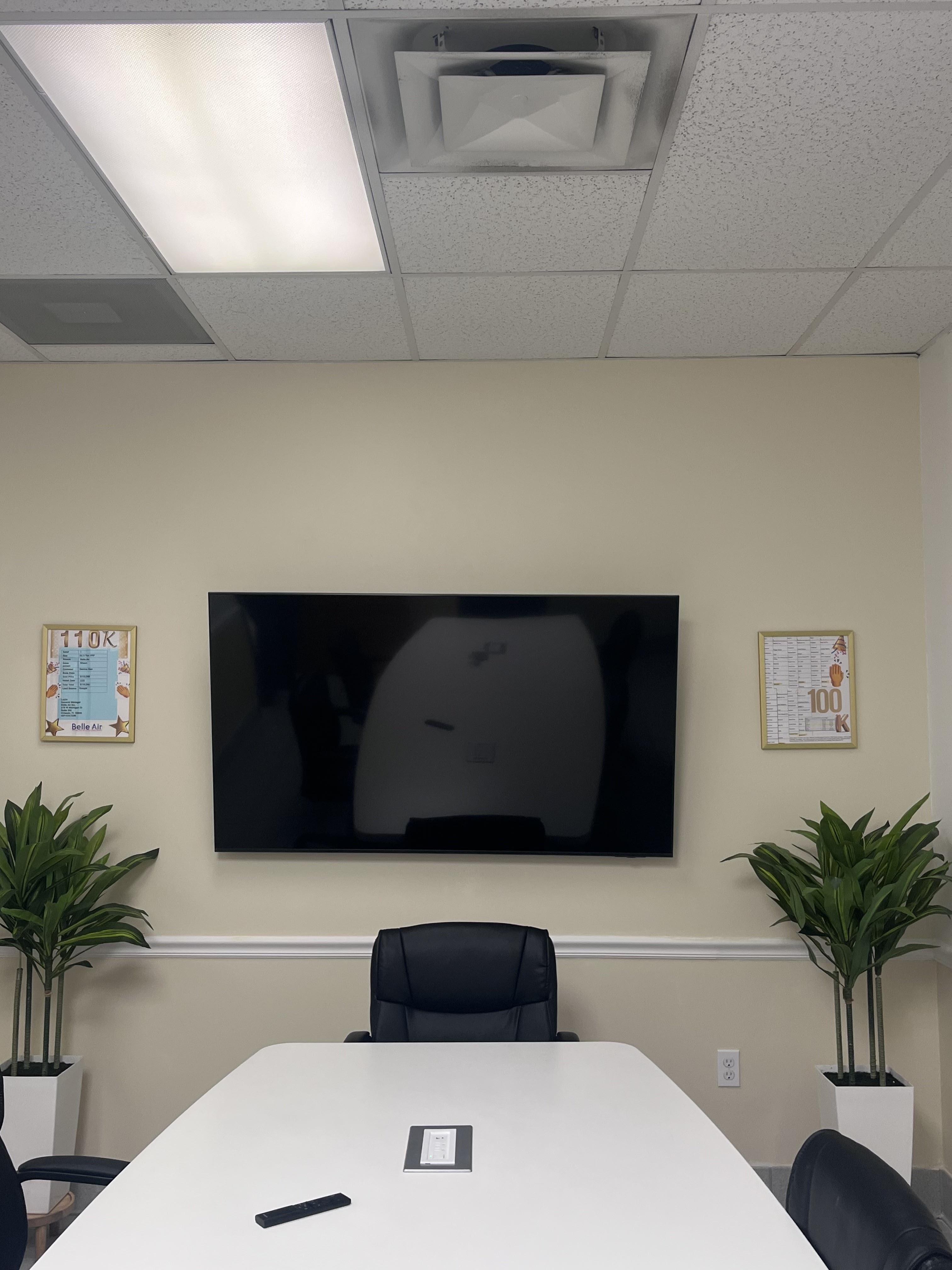 Step into the professional and modern conference rooms at Belle Air, where every meeting is a step towards success.