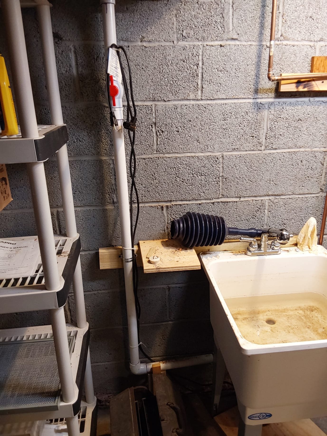 Experience top-notch plumbing services with Service Professionals – your solution to quality and professionalism.
