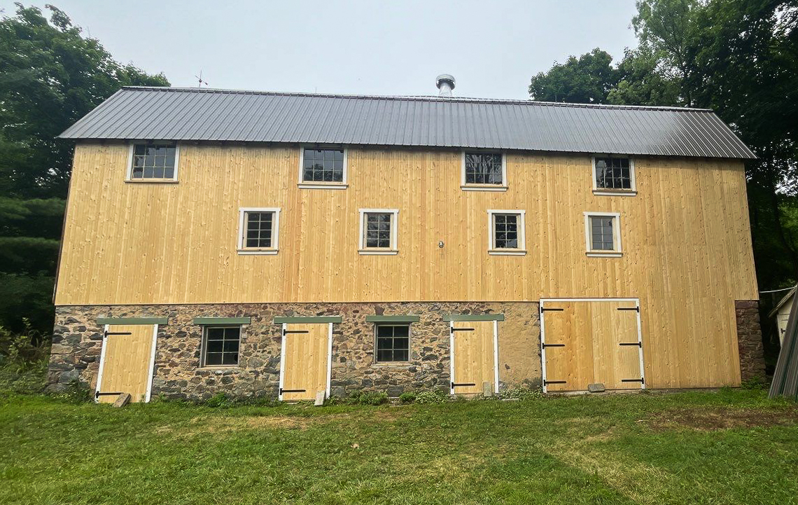 Showcasing quality craftsmanship and professional roofing solutions, Mast Roofing & Construction transforms your structures with precision and care.