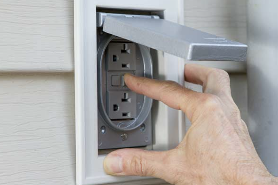 At Luminous Electric, we ensure safe and reliable outdoor electrical setups, providing peace of mind for all your power needs.