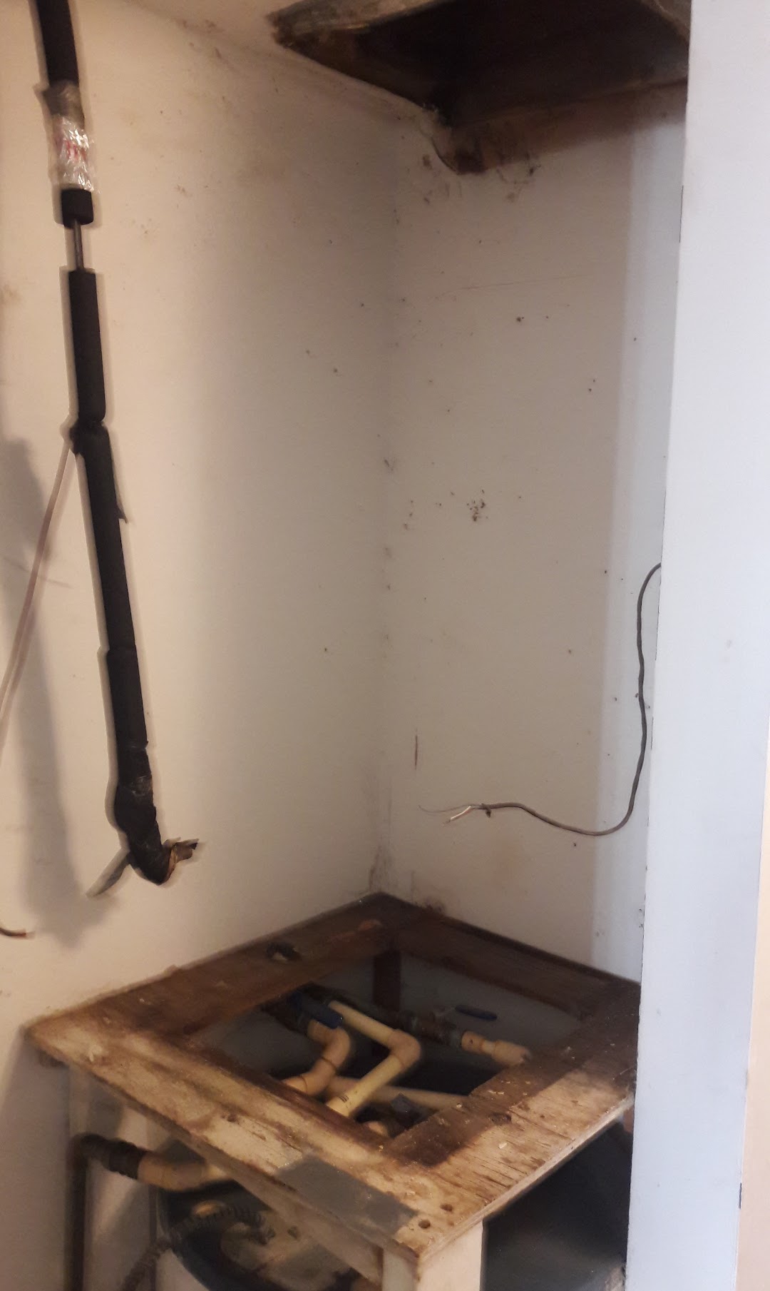 Transform your home environment with top-tier services from Ridge Energy Savers Inc. Heating & Air Conditioning, where quality meets reliability.