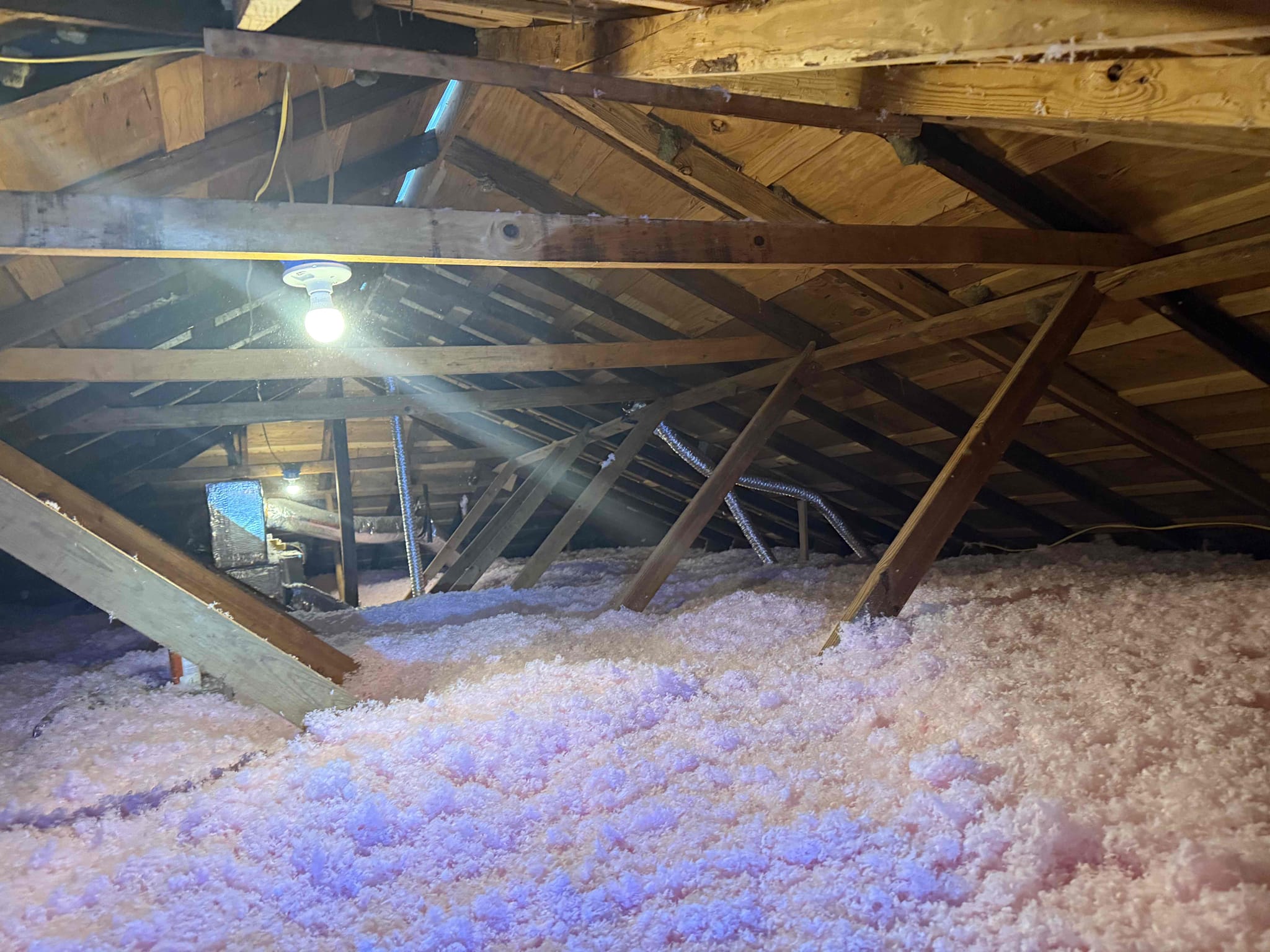 Experience top-notch insulation services with Parobek Plumbing & Air Conditioning, ensuring your home stays energy efficient and comfortable.