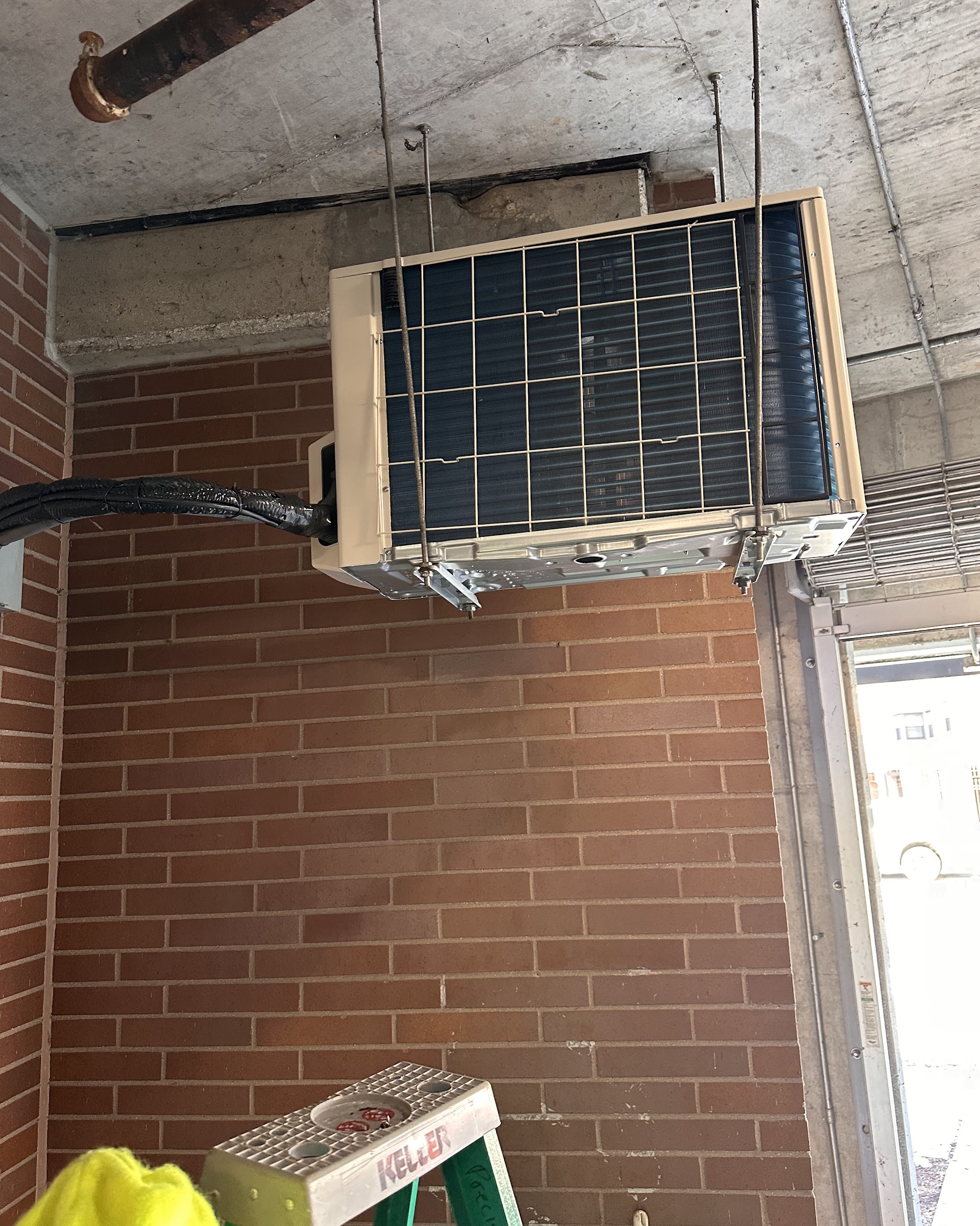 Expert mounting and secure installation show Oasis Heating and Cooling's commitment to reliable, professional HVAC workmanship.