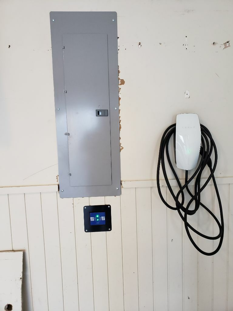 Upgrade to modern efficiency with Aardvark Electric, Inc.'s professional electrical panel and EV charger installations.