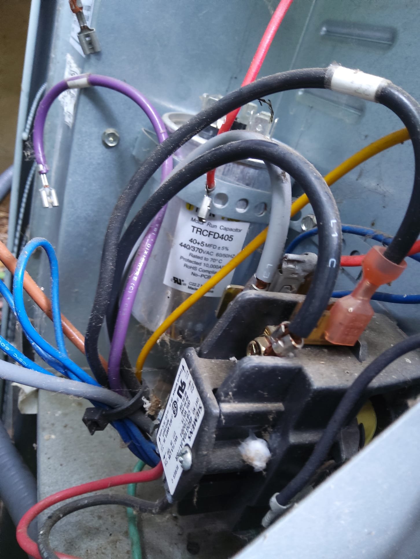 Ensure your HVAC systems are in expert hands with our professional services. Trust us for quality and reliability.