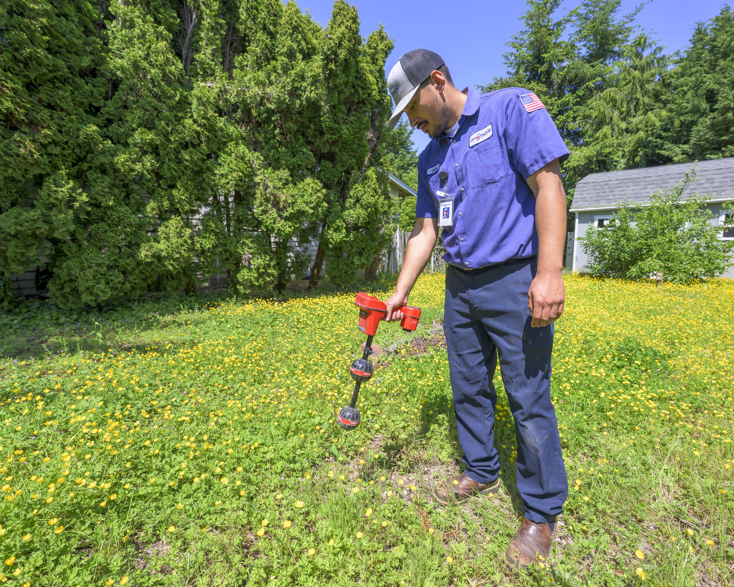Apollo Plumbing: Professionalism meets reliability with our expert detection services for any outdoor challenge.