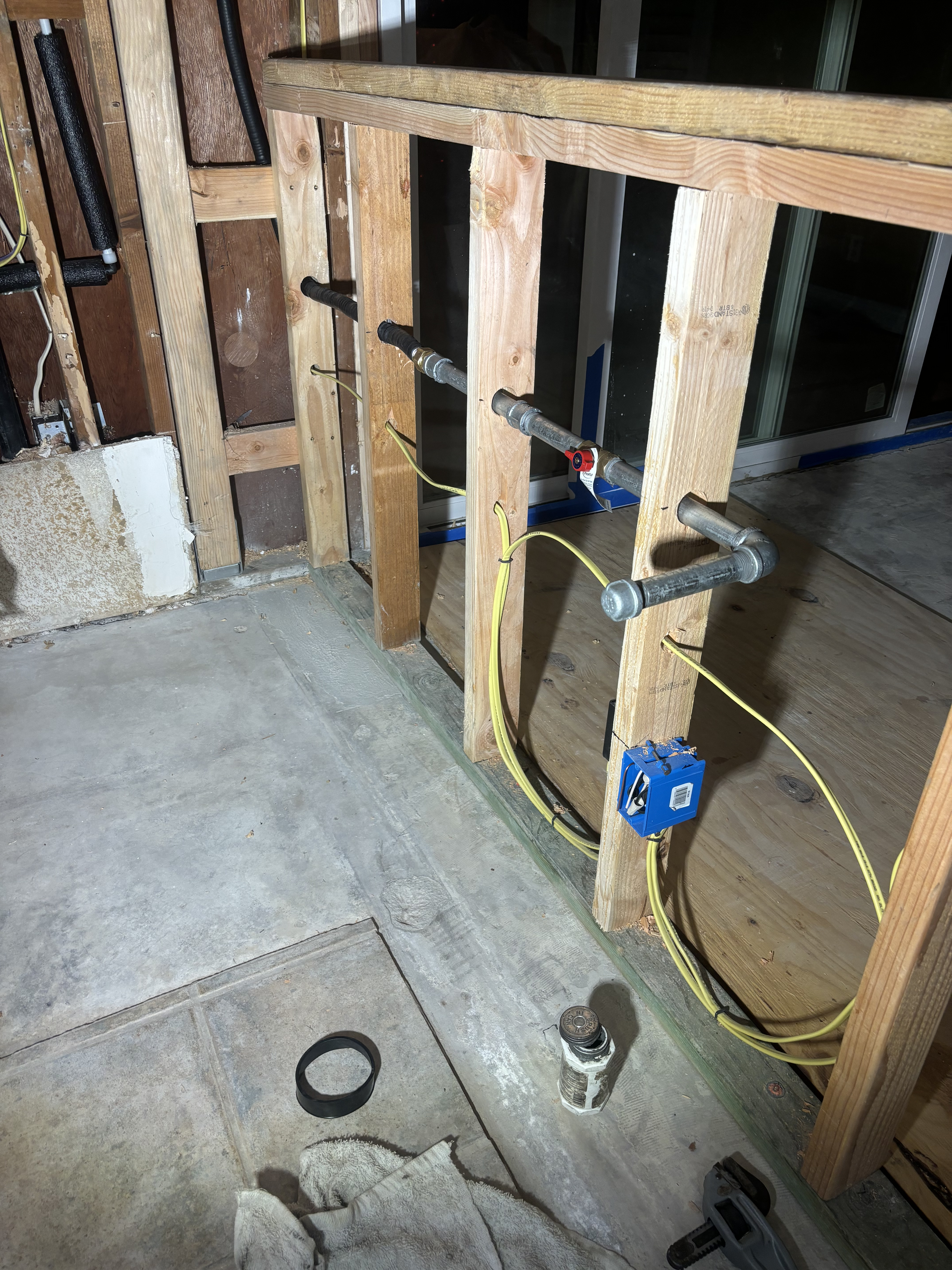 During a remodel, Island Plumbing demonstrates careful, timely plumbing installations that protect your home and ensure durable performance.