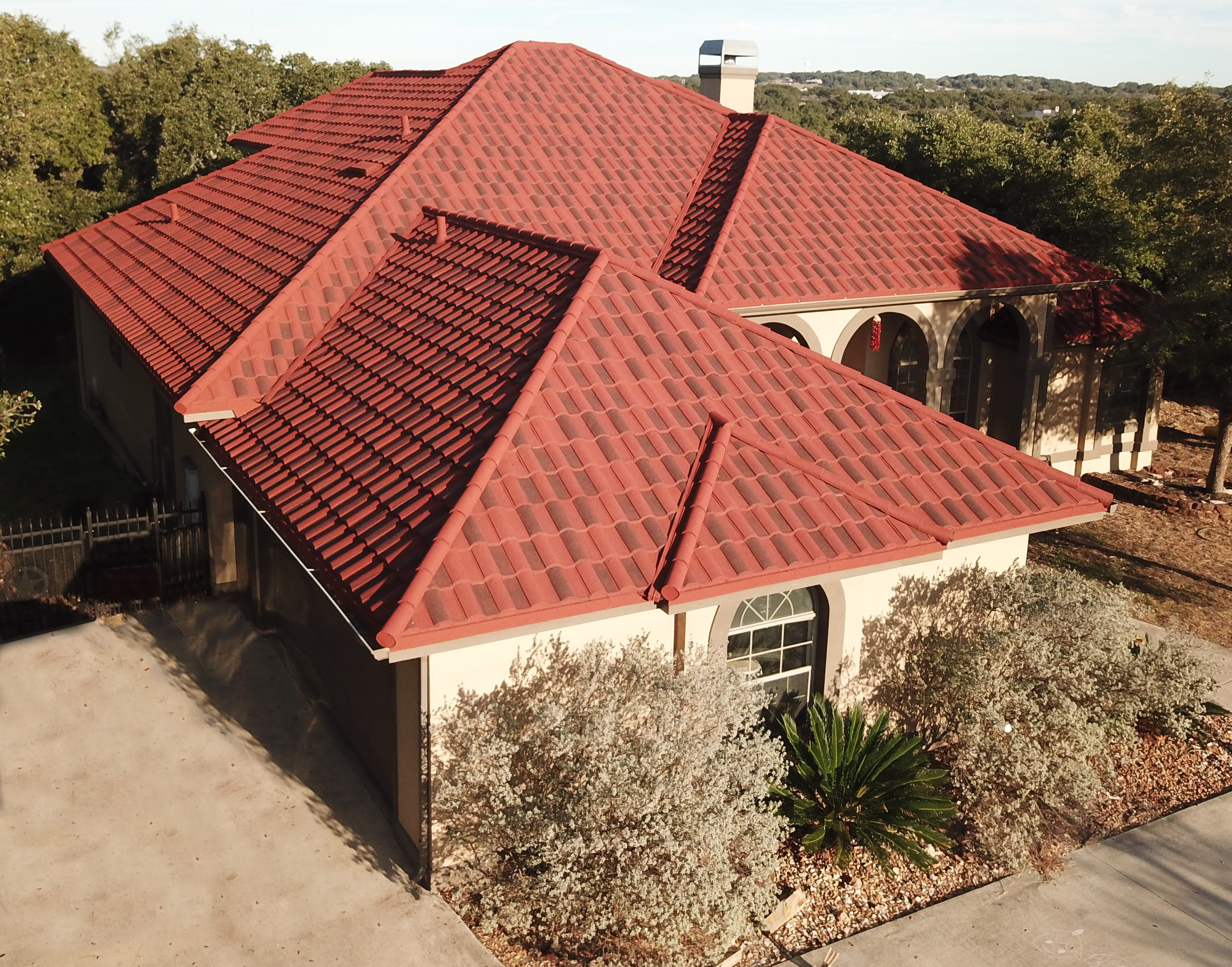 Experience the exquisite craftsmanship and durability of Green Knight® Metal Roofing, where quality meets aesthetic elegance in every tile.