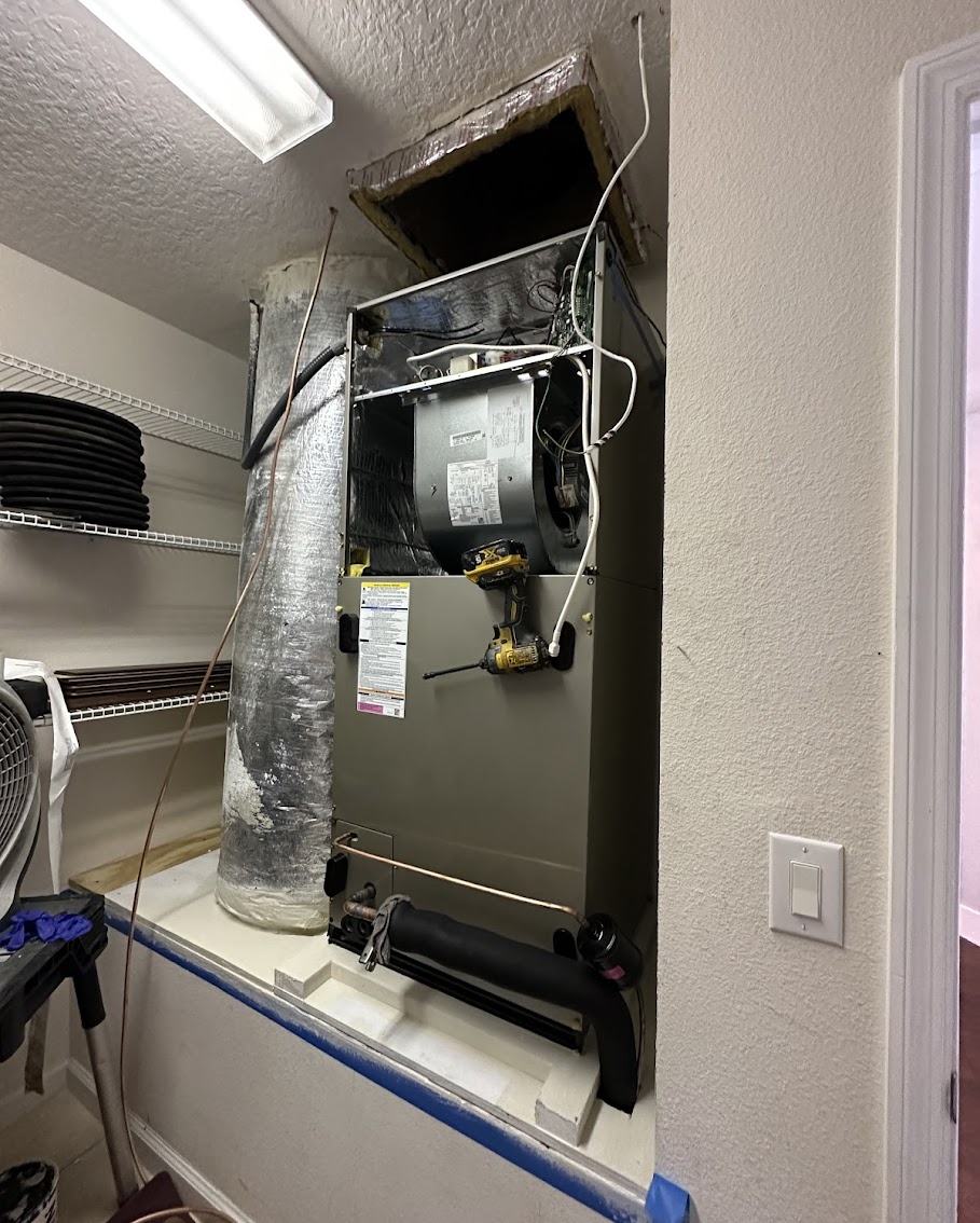 Experience seamless air quality solutions with Belle Air, where professionalism meets comfort.