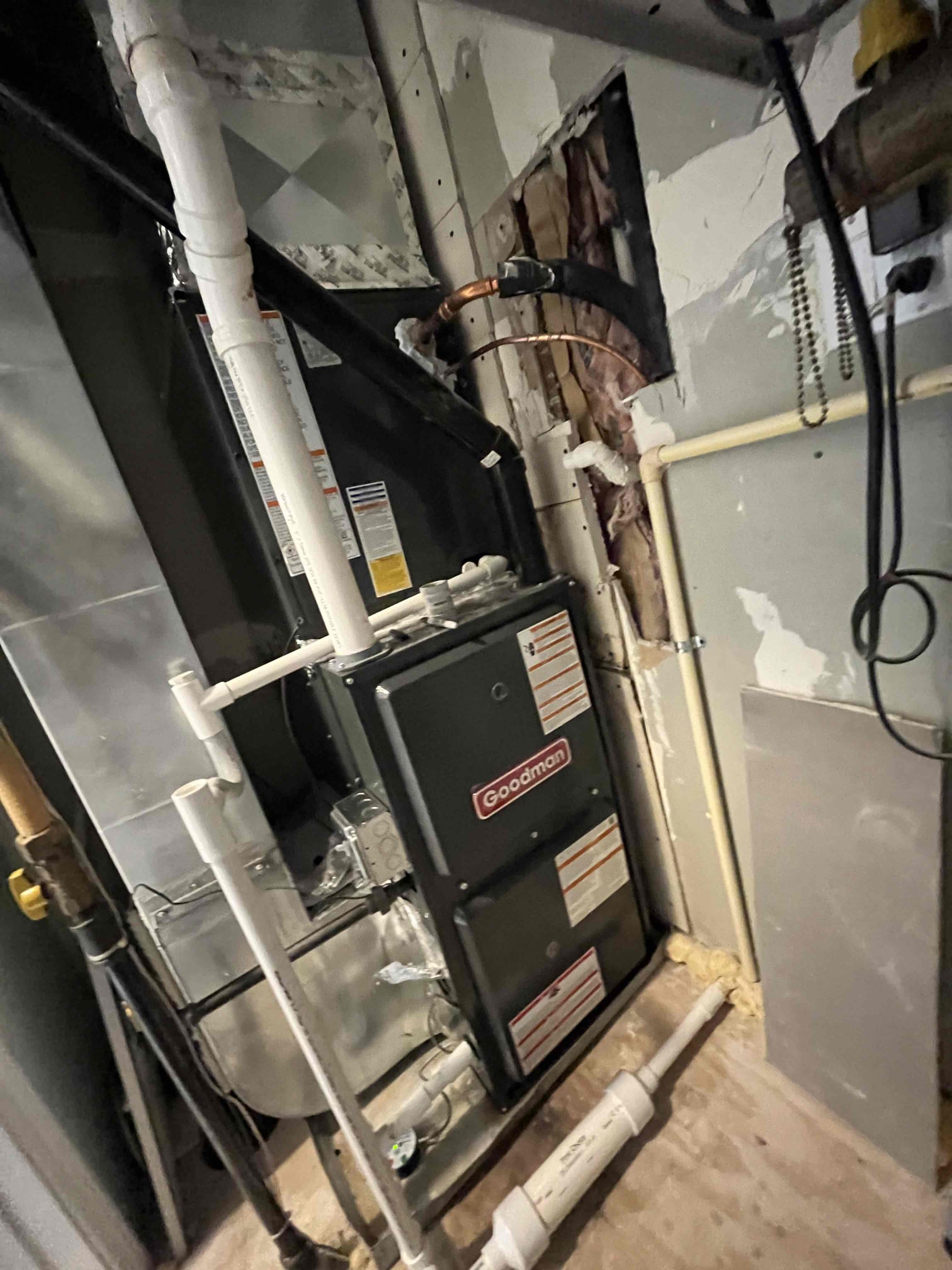 Trust Akian Plumbing, Heating, Cooling & Electric for neat, reliable HVAC installations that prioritize accessibility and long-term performance.