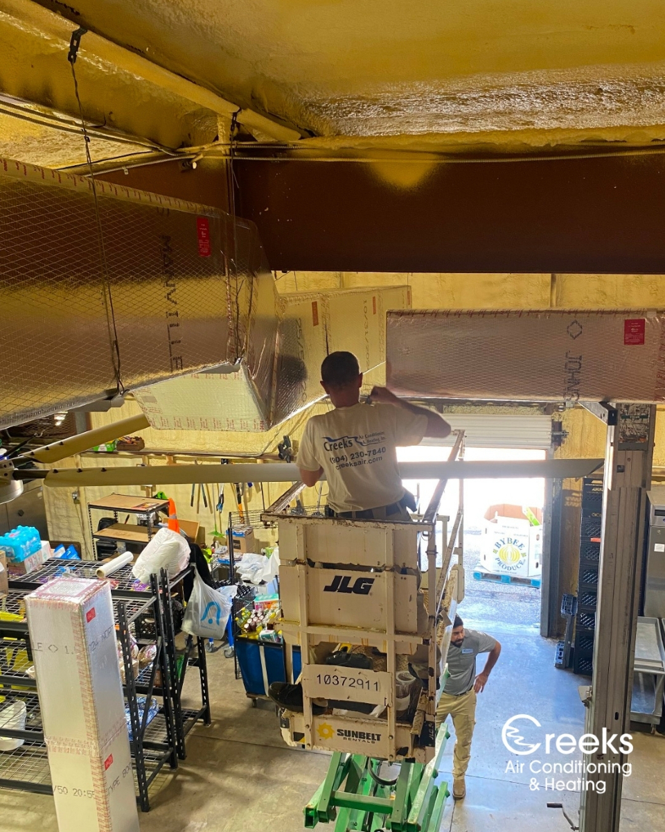 Creeks Air Conditioning & Heating ensures top-quality HVAC services with professionalism right at work.
