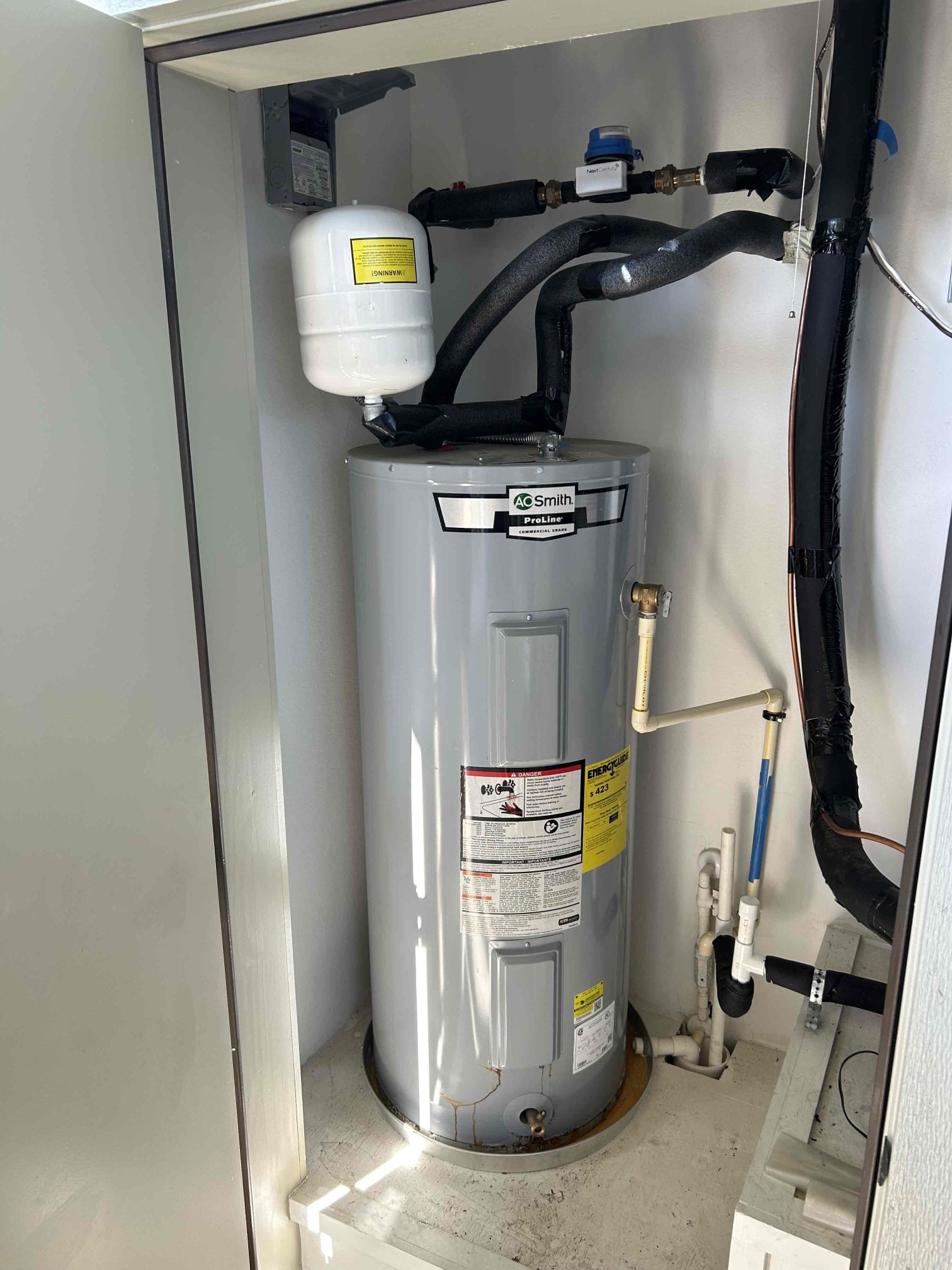 Parobek Plumbing & Air Conditioning ensures your home runs smoothly with expertly installed water heaters, offering both quality and peace of mind.