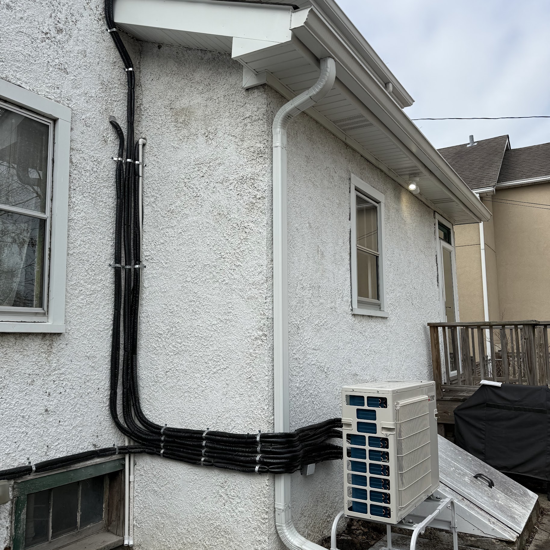 Clean, organized installation and durable outdoor equipment highlight how Oasis Heating and Cooling delivers reliable HVAC performance for homeowners.