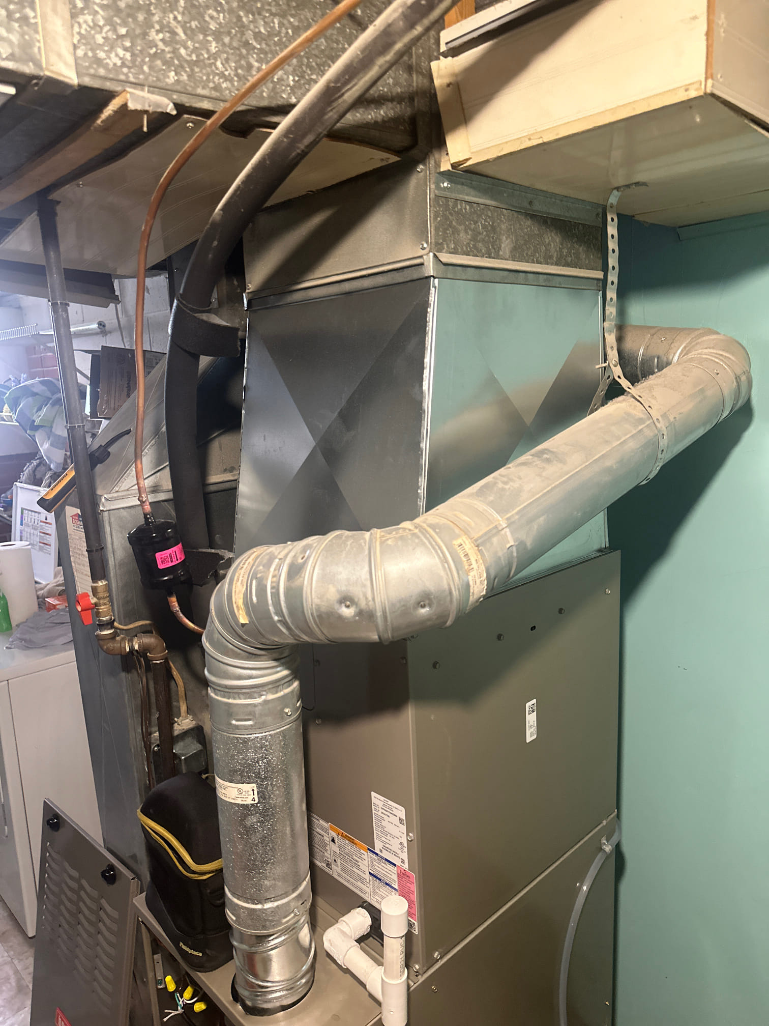 Optimize your home's comfort with Boehmer Heating & Cooling's expertly installed HVAC systems, ensuring quality and efficiency.