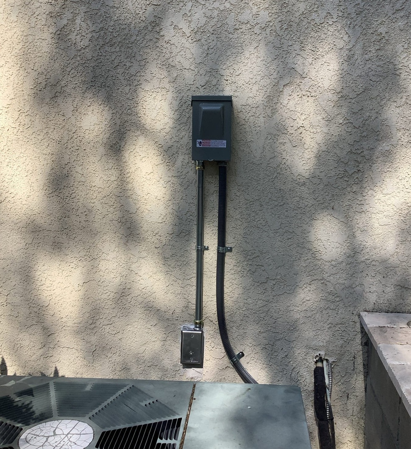 Powell Electric demonstrates dependable, code‑compliant outdoor electrical work to keep HVAC systems safe and operating reliably.
