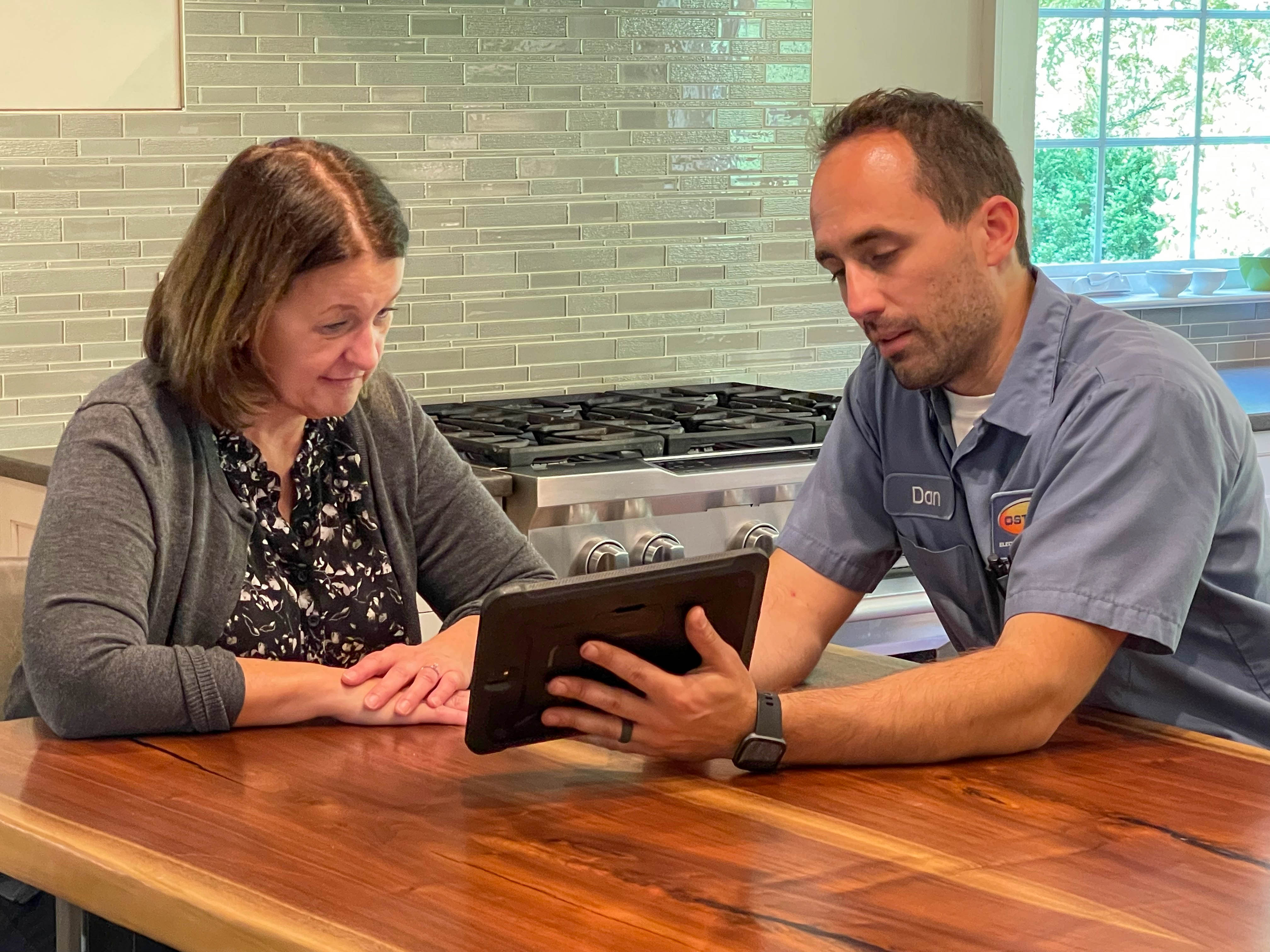 Experience exceptional service with Ostrom Electrical Plumbing Heating & Air Conditioning, where professionalism meets customer satisfaction.