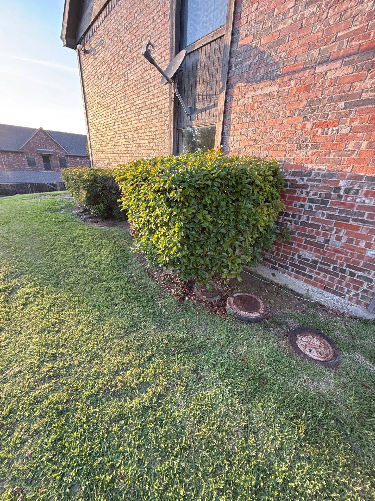 Enhance your home's curb appeal with Milestone Electric, A/C, & Plumbing's expert installation and maintenance services.