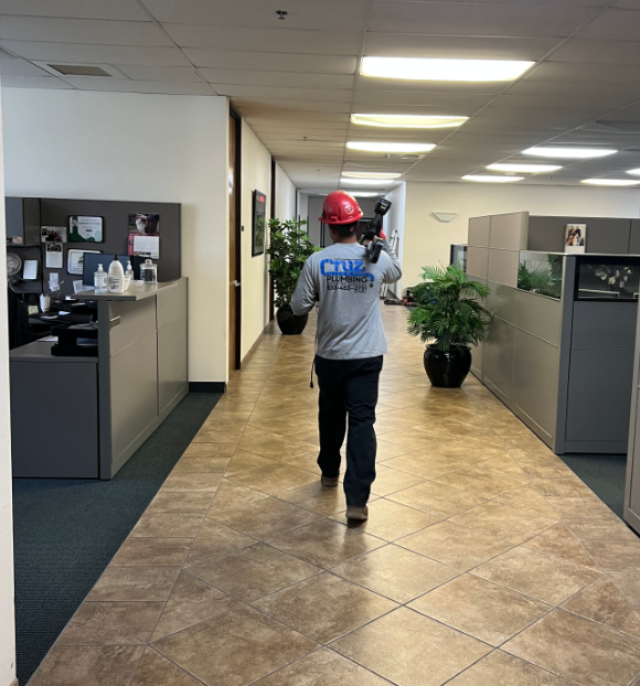 Trust Cruz Plumbing & Rooter Services for professional, safe commercial plumbing visits that arrive prepared and work with care.
