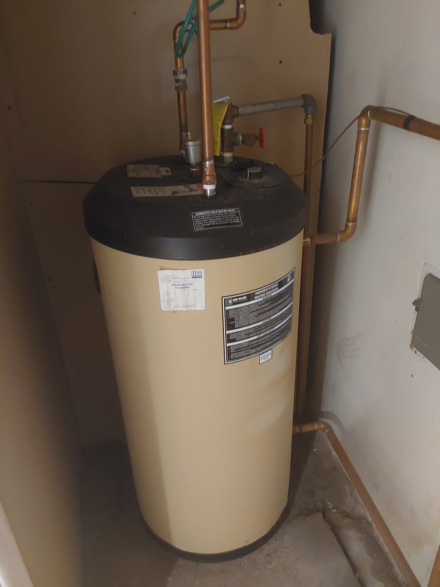 Ensure your home's hot water needs are met with reliability and precision with services from Service Professionals, delivering expertly installed water heaters tailored to your comfort.