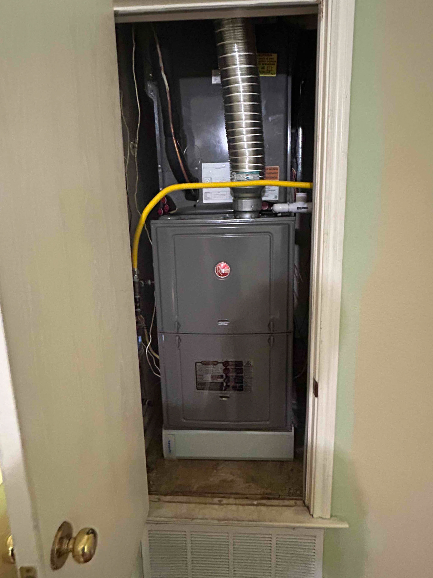 Parobek Plumbing & Air Conditioning ensures expert HVAC installations in every space, prioritizing efficiency and quality.