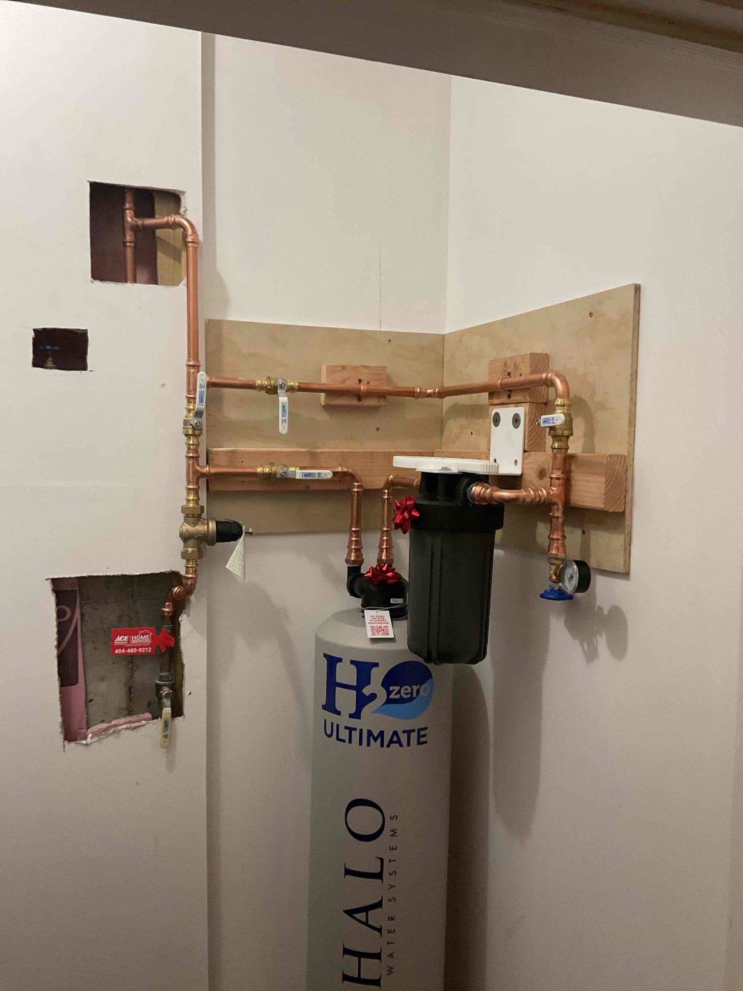 Enhance water quality effortlessly with Moncrief Heating & Air Conditioning's expert installations, featuring state-of-the-art systems like the HALO unit.