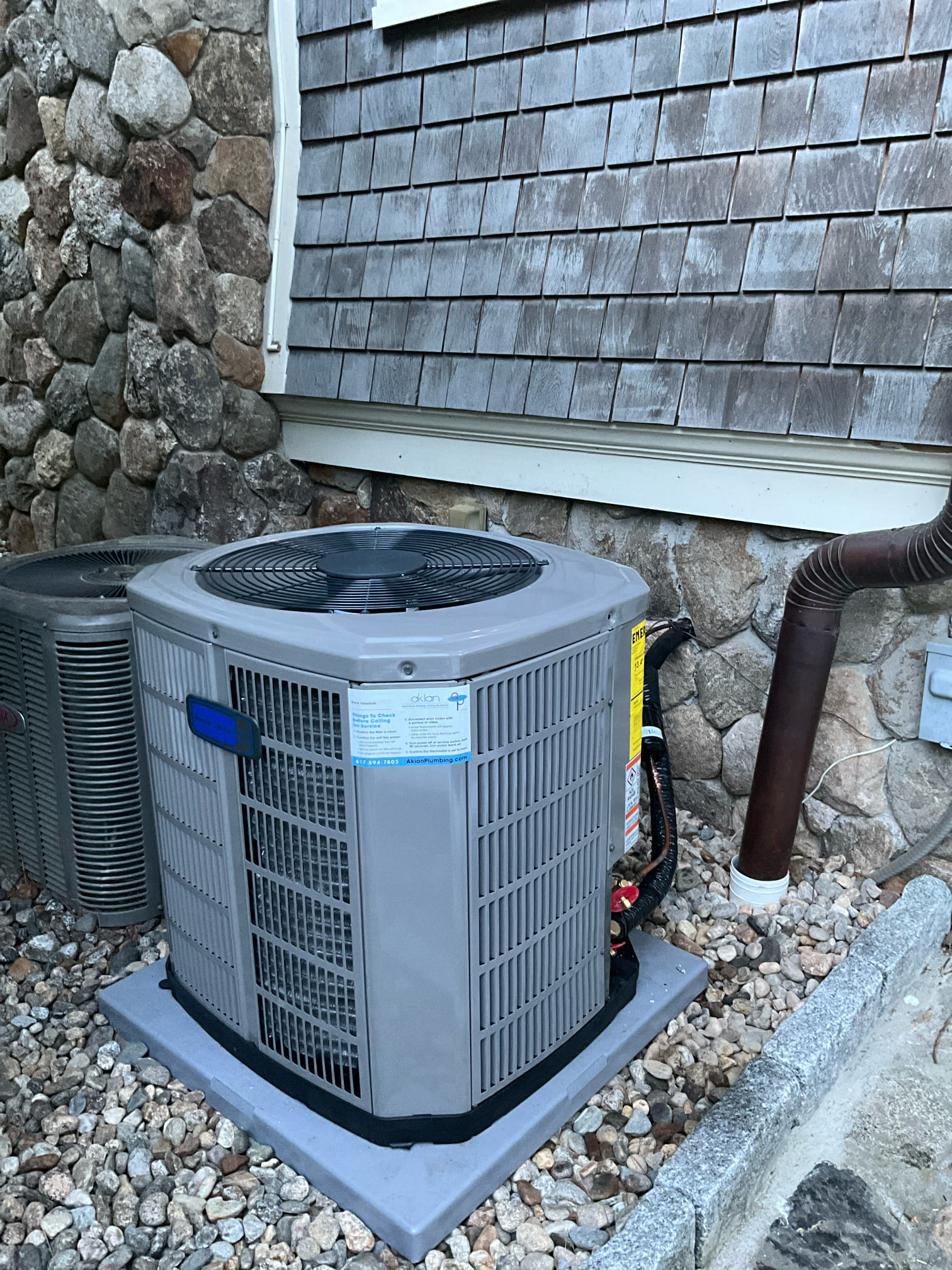 Dependable summer comfort starts with properly installed equipment, trust Akian Plumbing, Heating, Cooling & Electric for reliable HVAC service.
