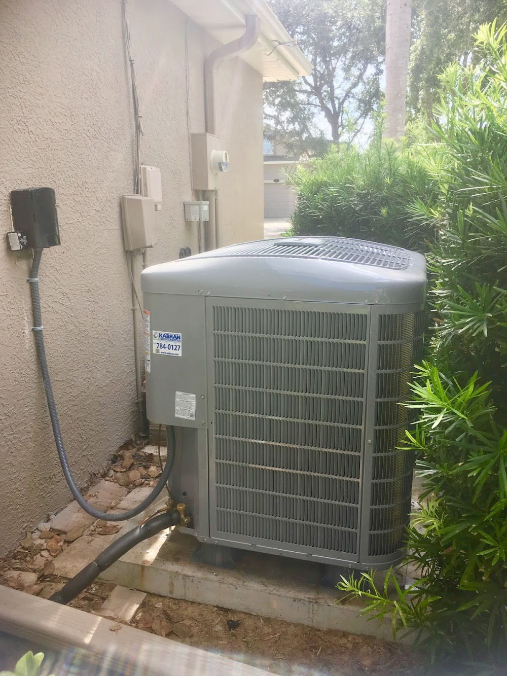 Ensure your home's comfort with a seamlessly integrated air conditioning solution from Kabran Air Conditioning & Heating.